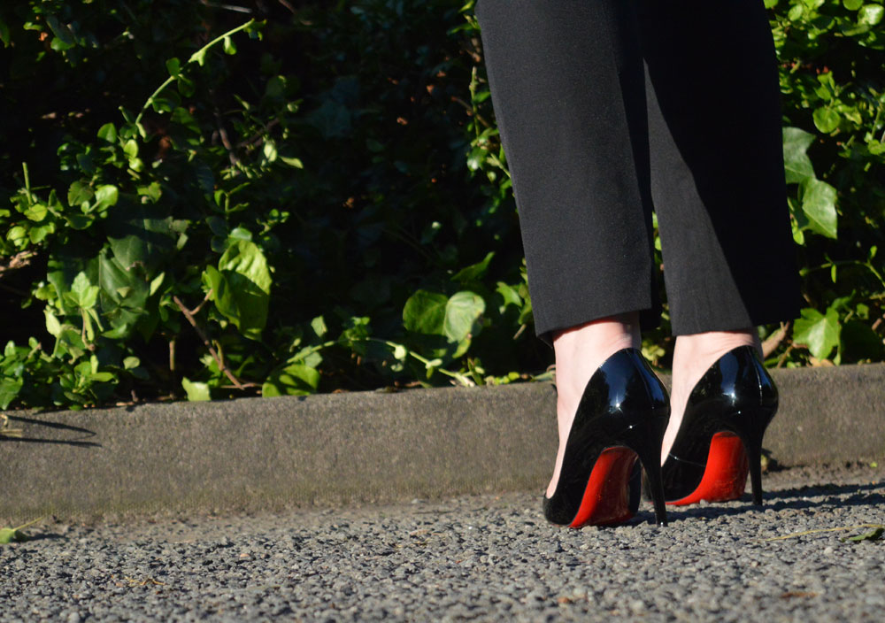 Christian Louboutin Pigalle Pumps All Black Outfit JacquardFlower