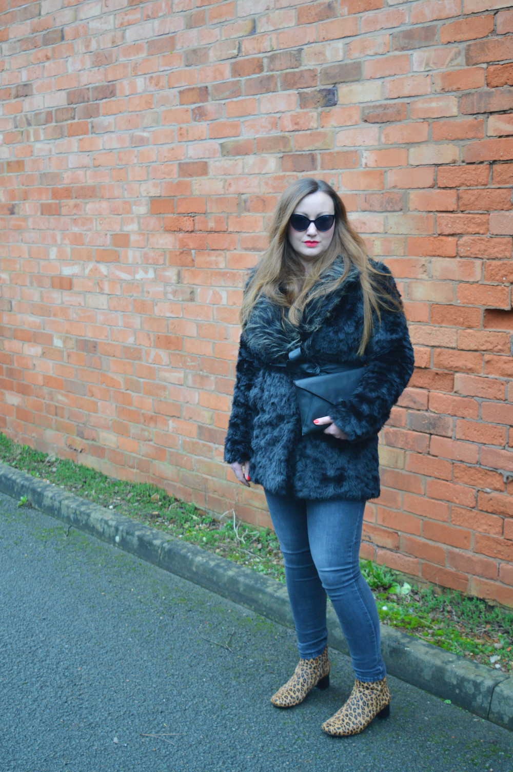 Black Fur Coat Outfit