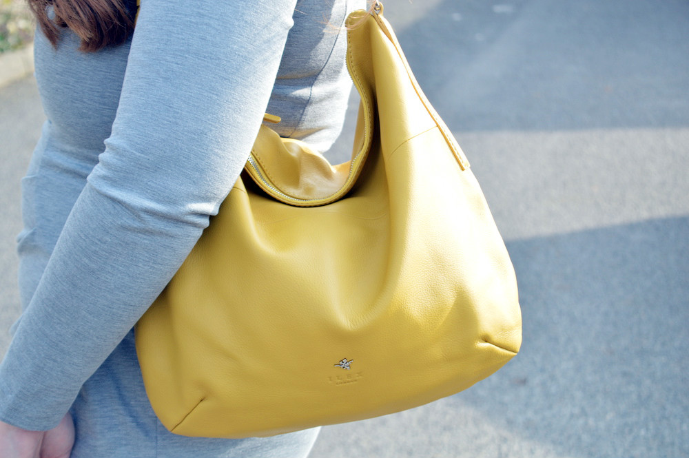 Yellow Leather Bag Blogger