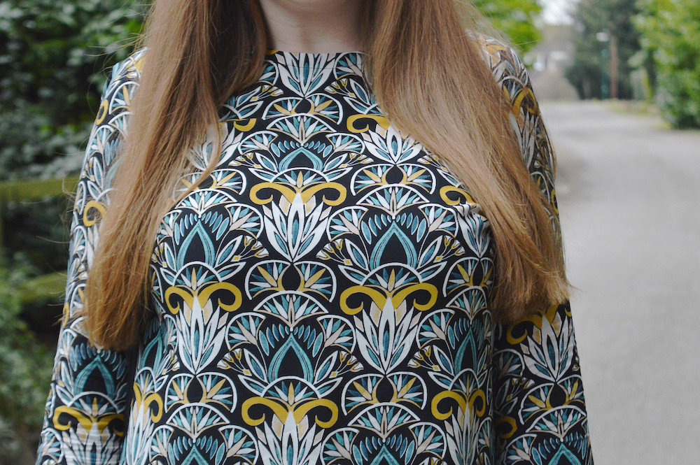 70s style printed dress 