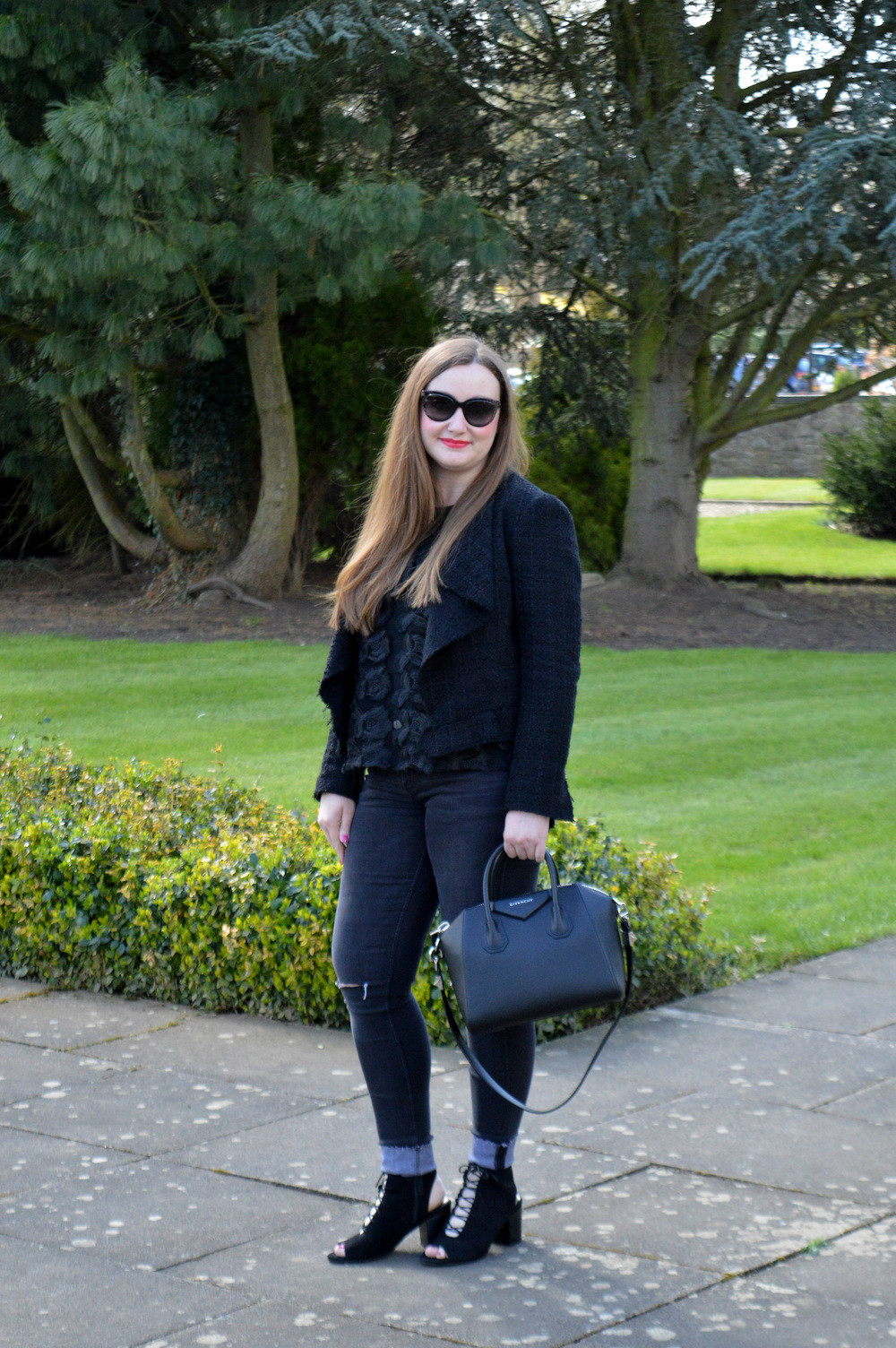 Styling larger sized feet with Long Tall Sally – JacquardFlower