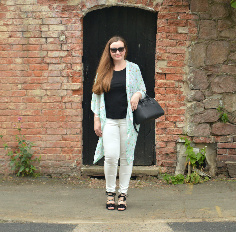 Mint Green kimono and white jeans outfit
