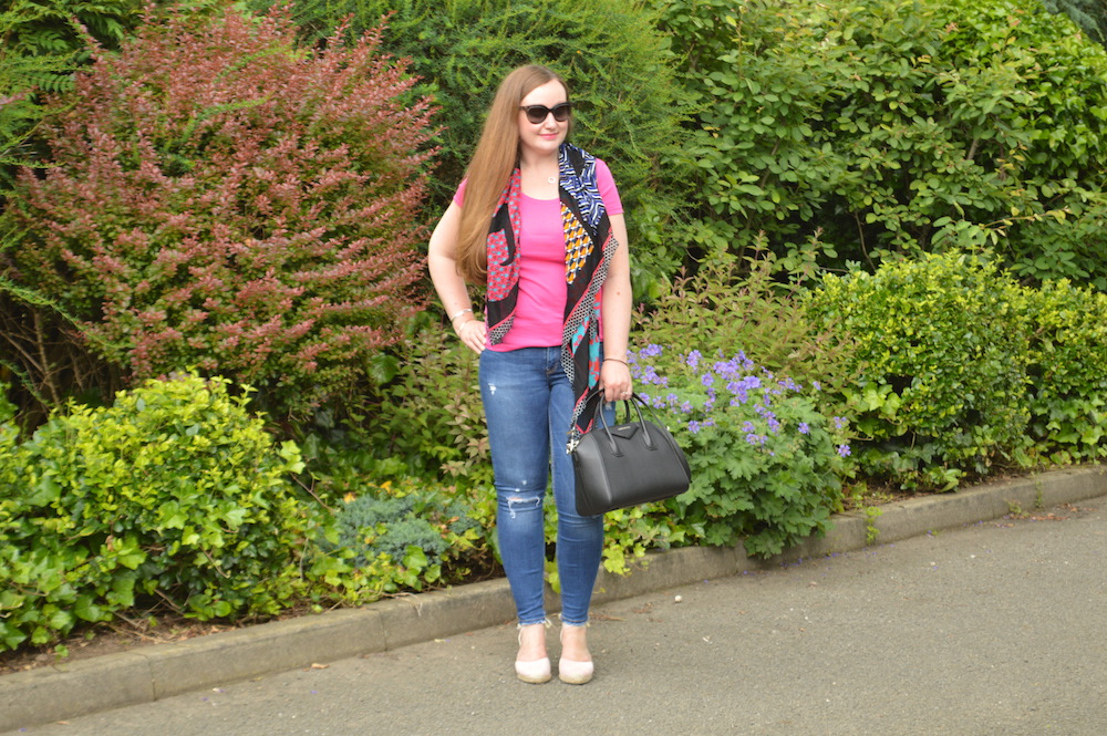 Bright pink top outfit online