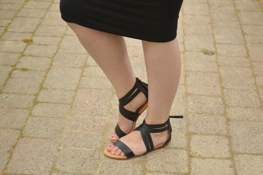 Summer Sandals and black pencil skirt