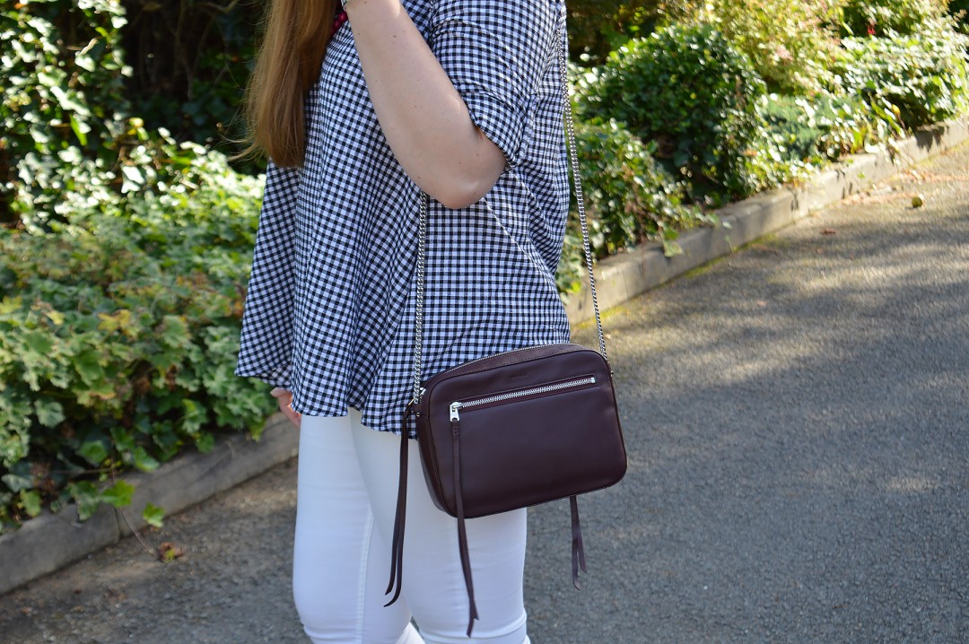 Gingham Top And White Jeans Outfit – JacquardFlower