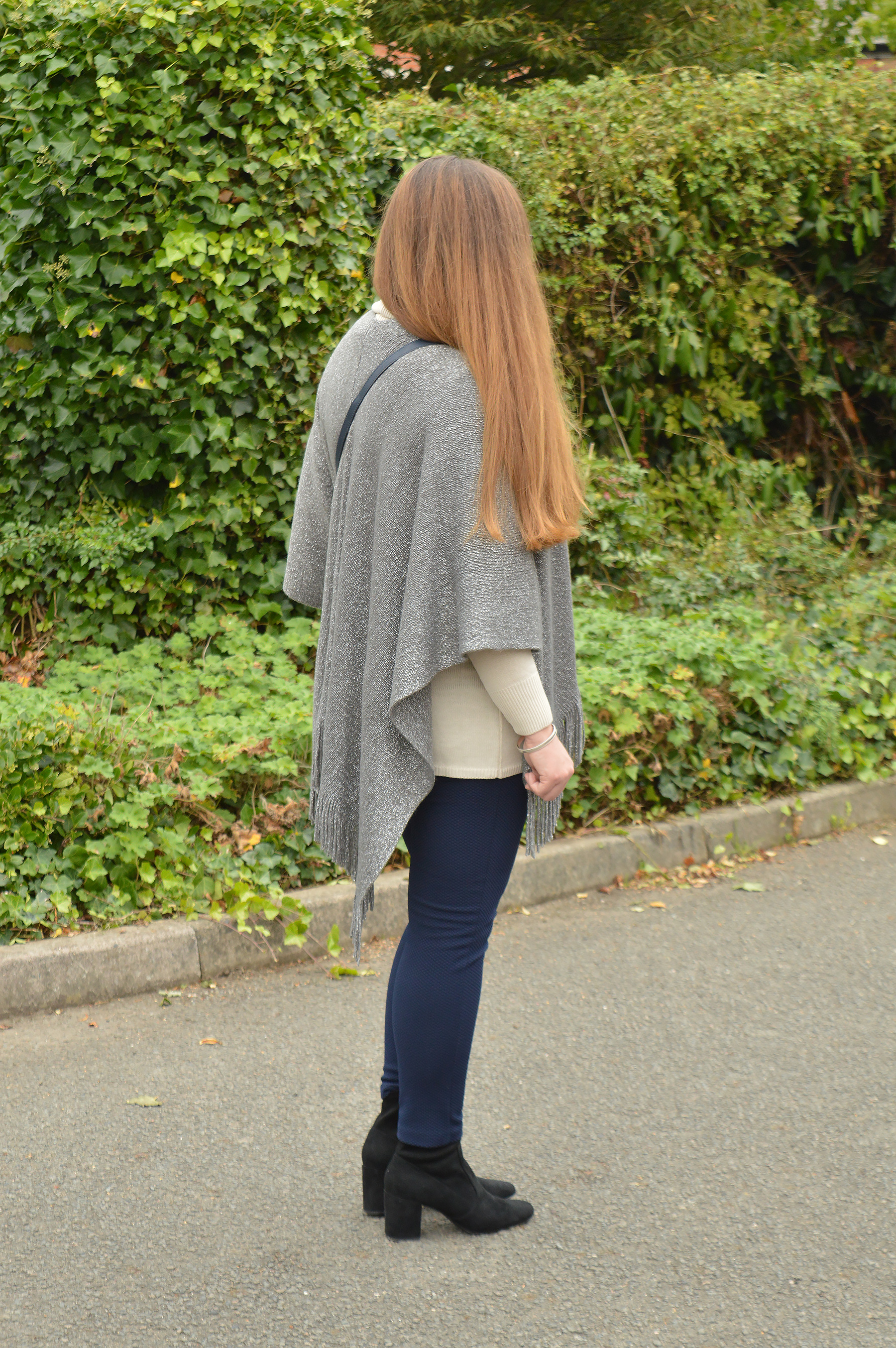 Grey and navy Outfit