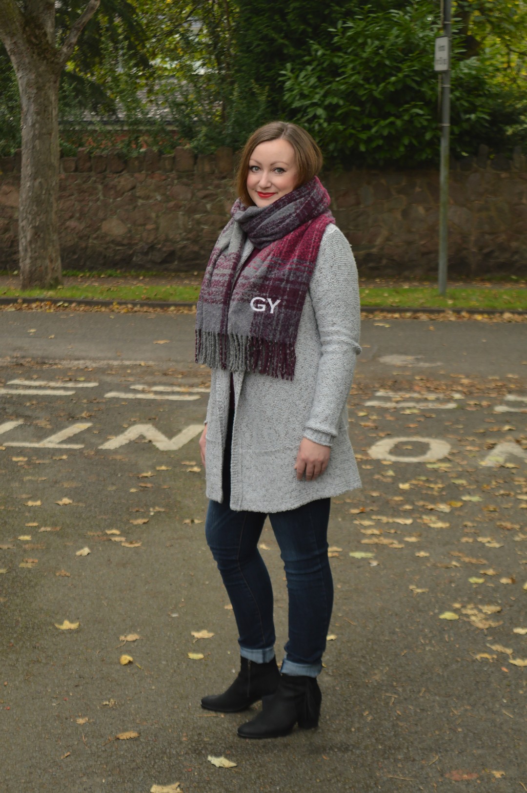 White Stuff Charity Scarf Outfit – JacquardFlower