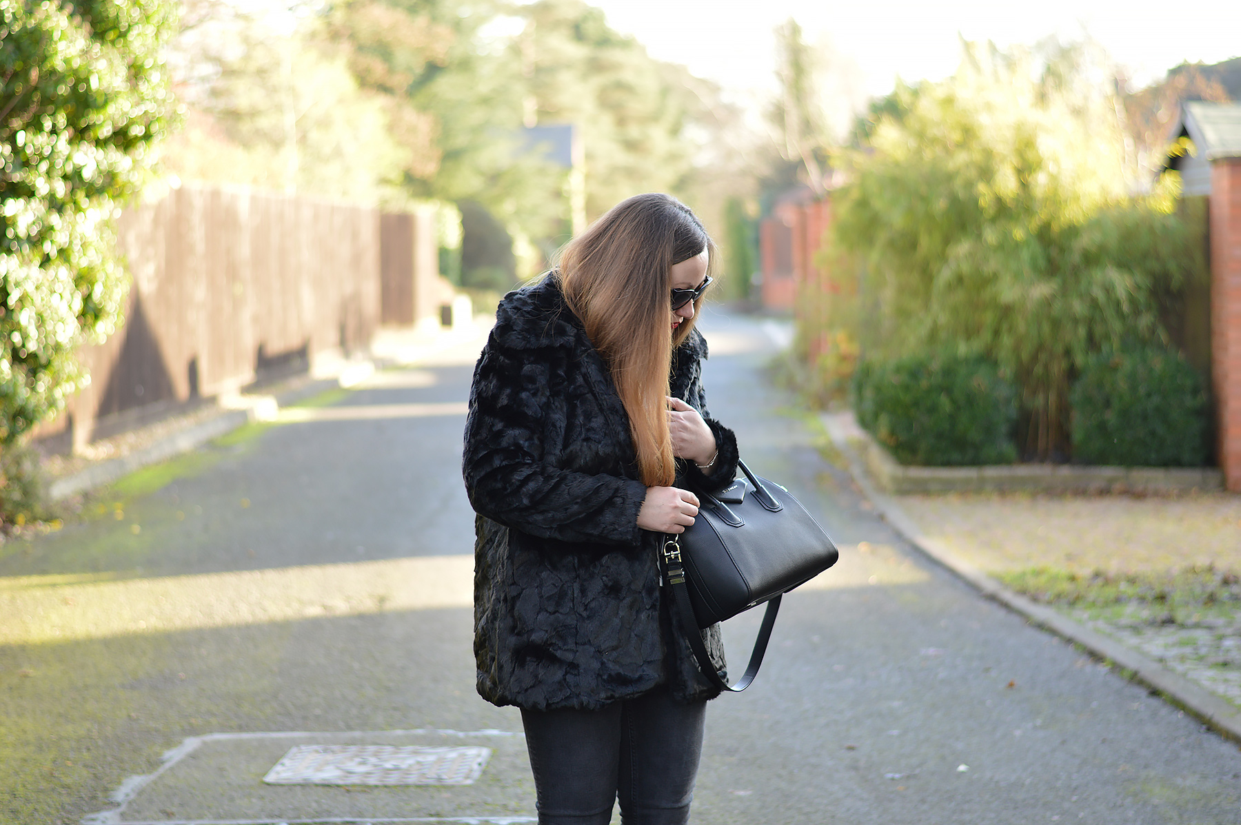 Black fir coat and givenchy antigona