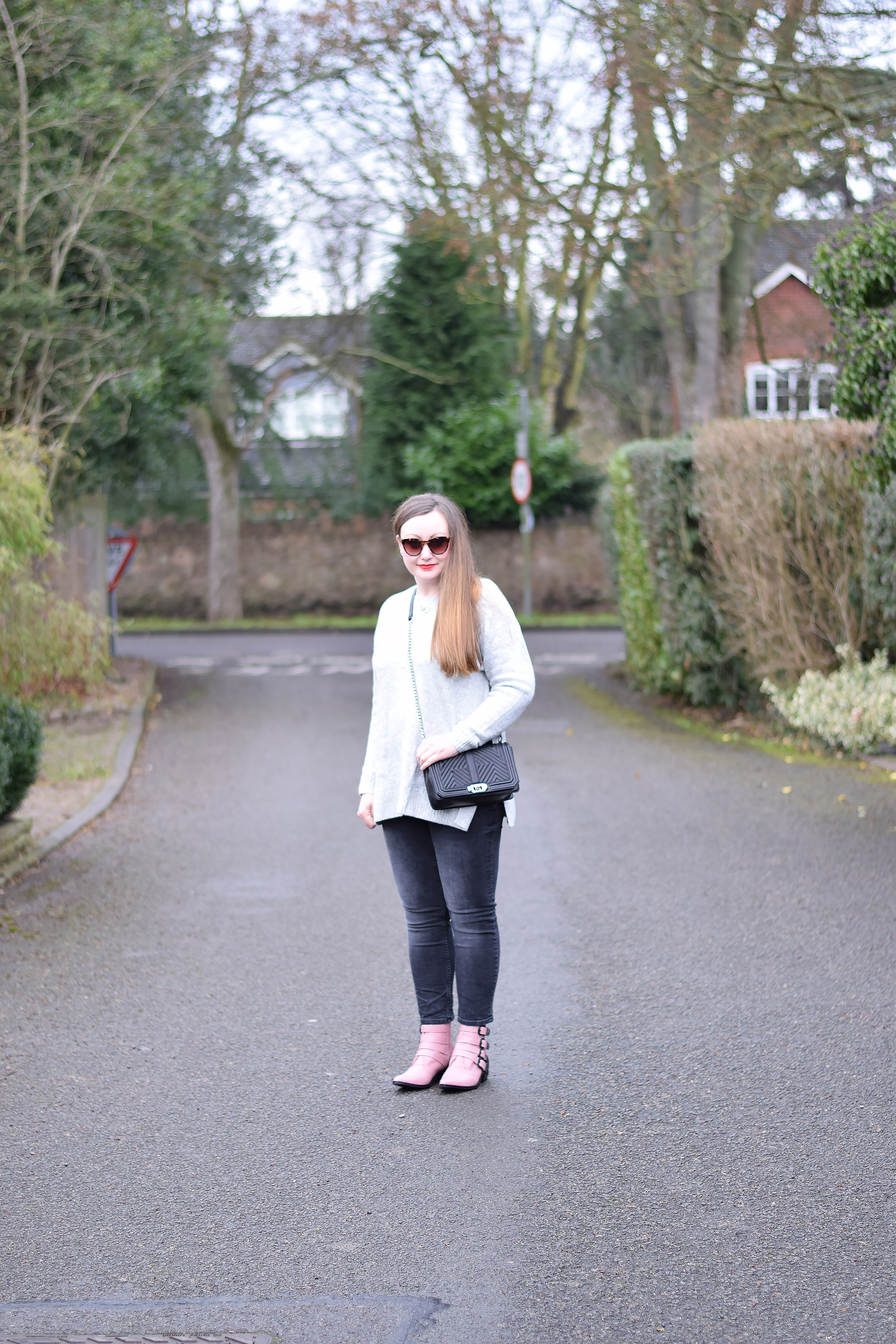 Pink ankle deals boots outfit