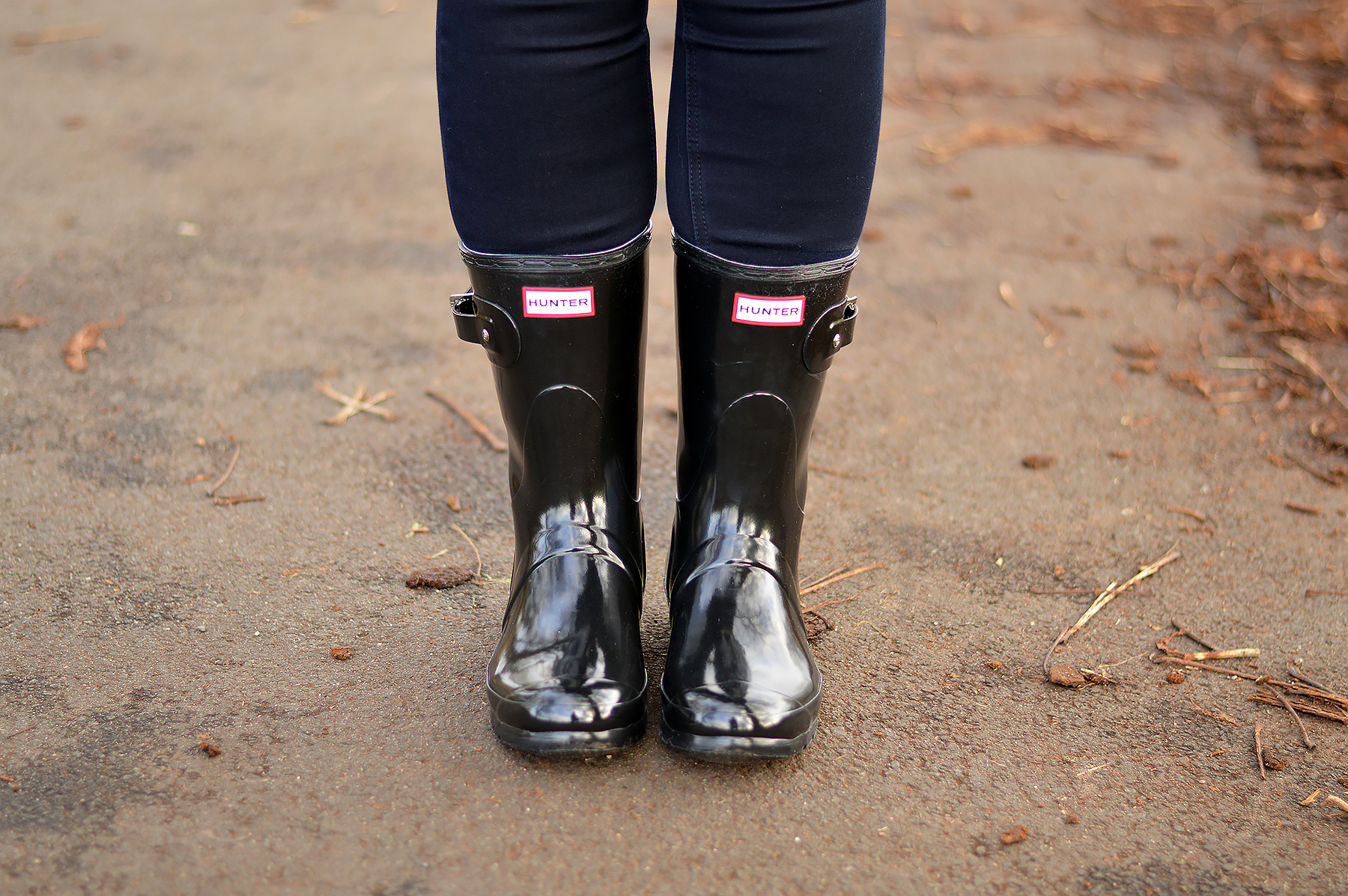 Black Gloss Hunter Short Boots