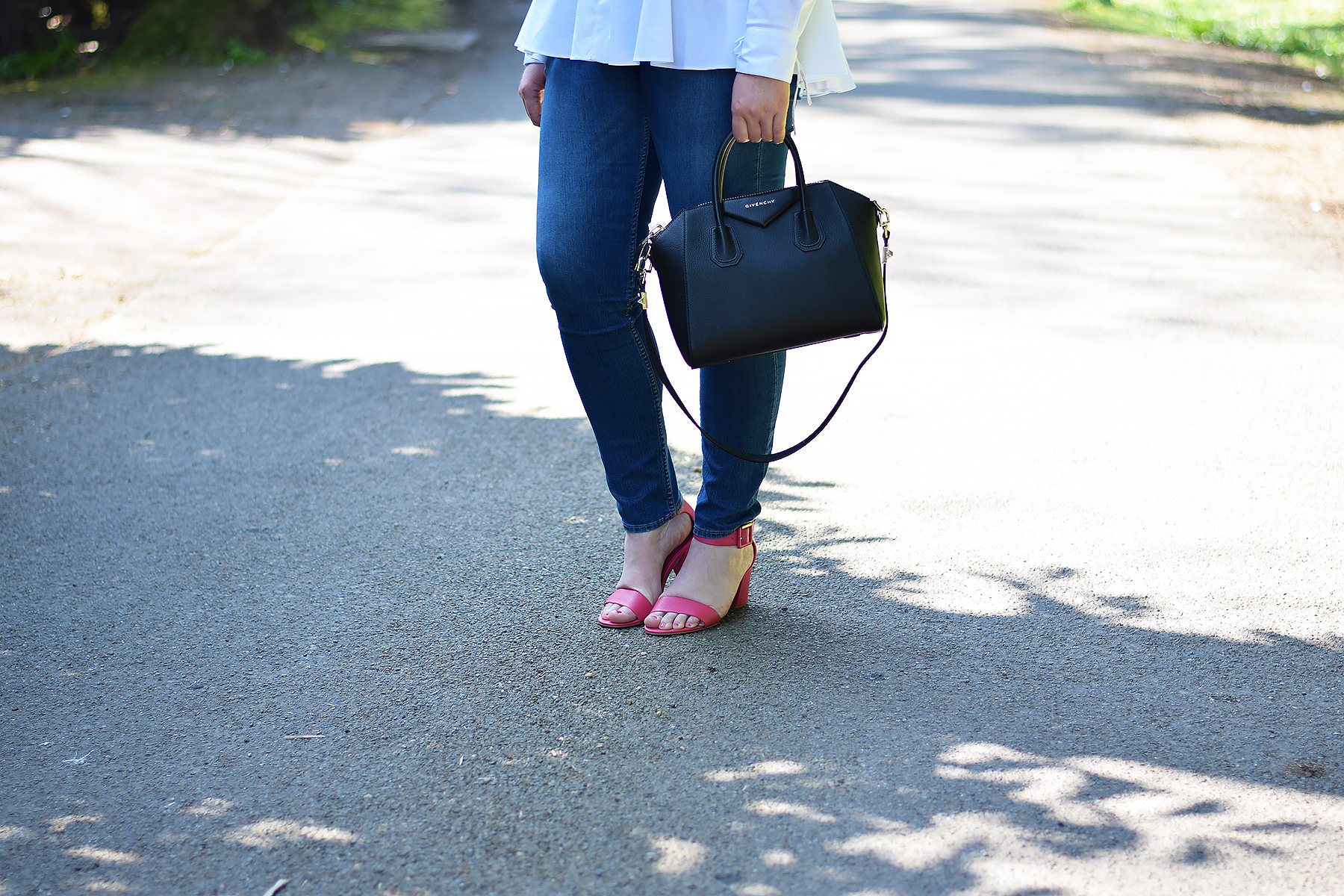 Pink shoes and black bag outfit