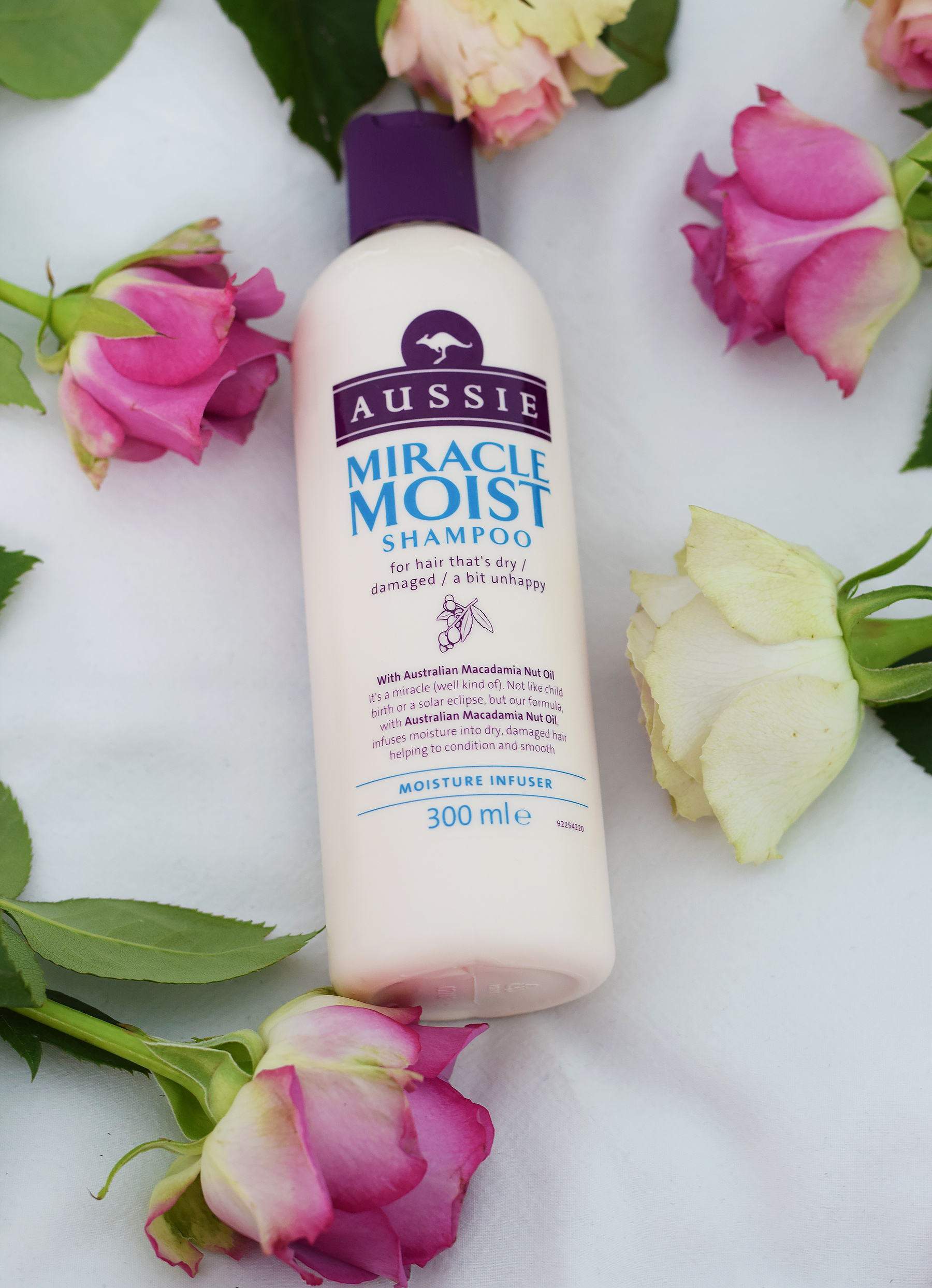 Aussie Miracle Moist Shampoo review