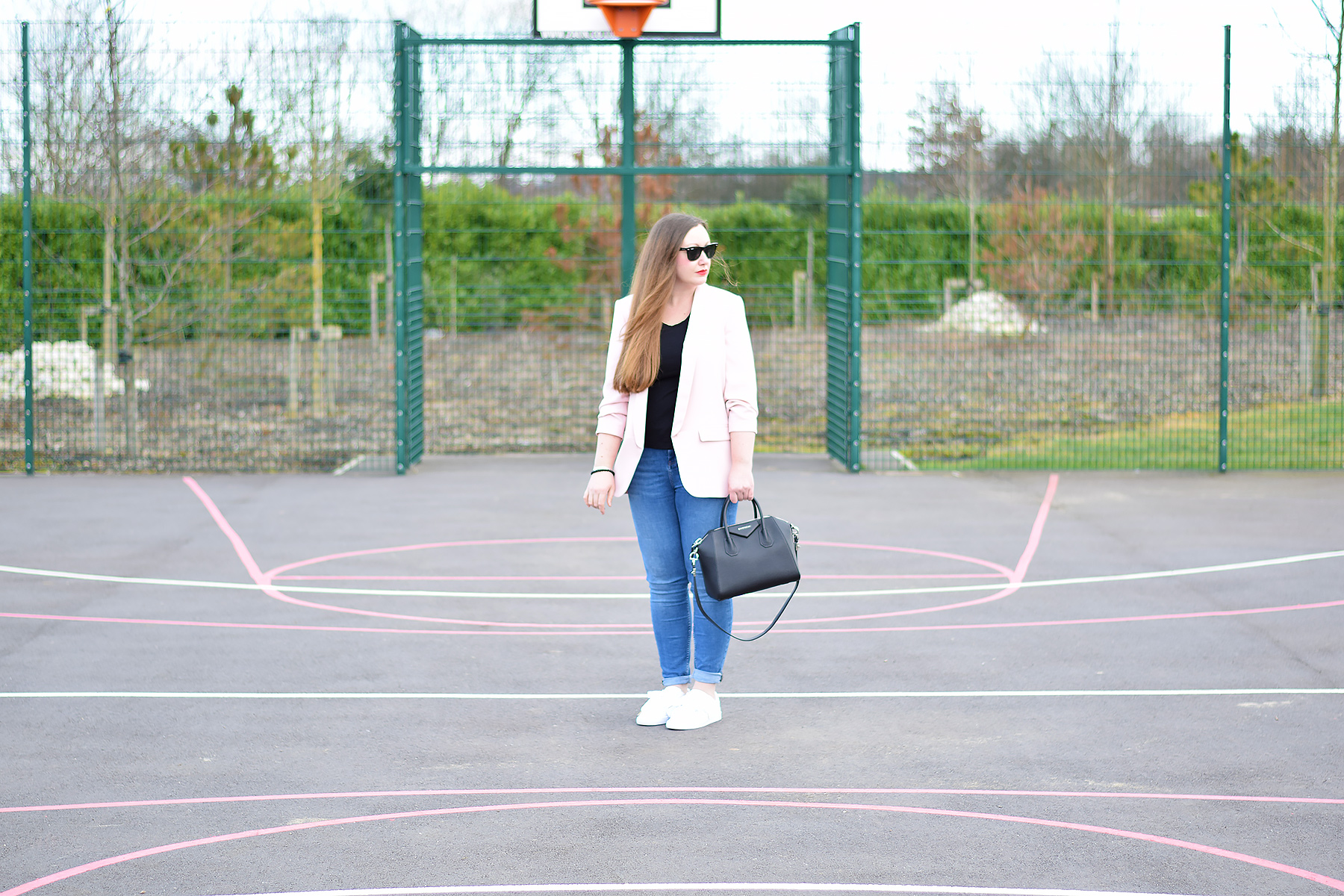Pastel Pink Blazer Outfit With jeans and sneakers