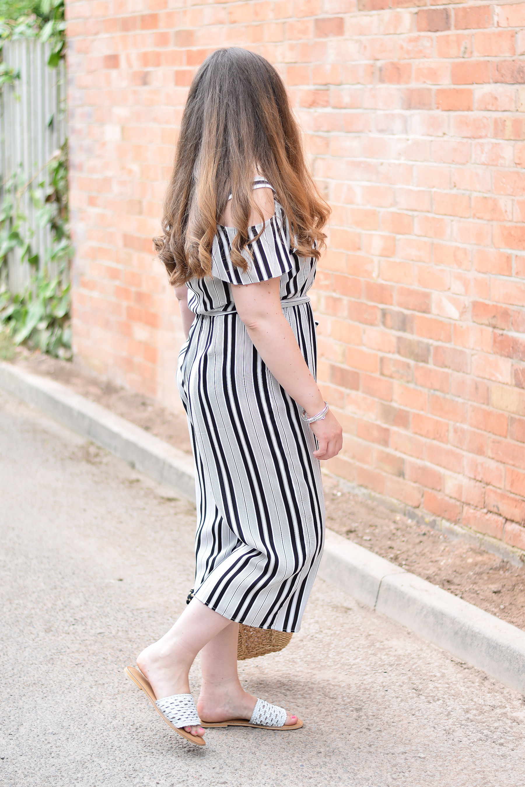 Wide Leg Striped Jumpsuit Outfit