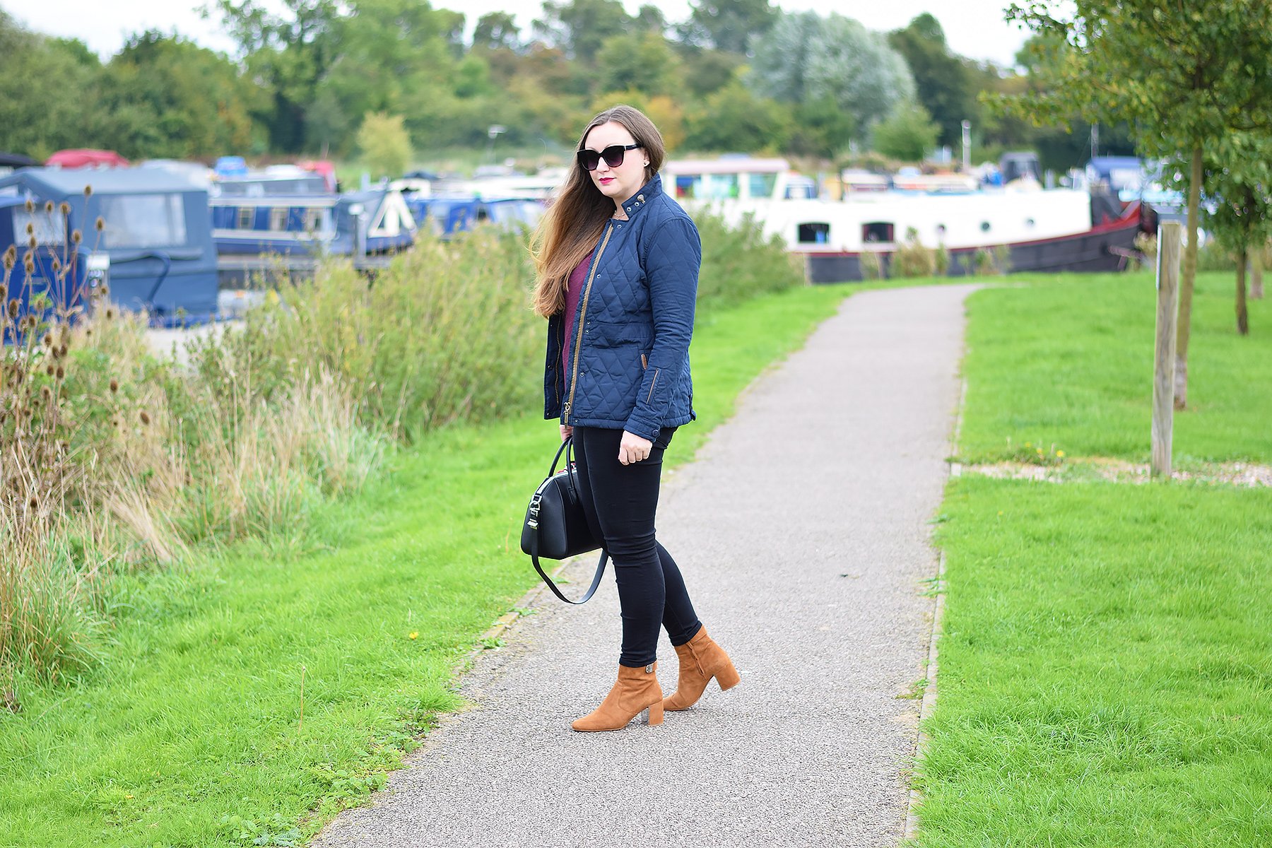 How to style a navy quilted Jacket