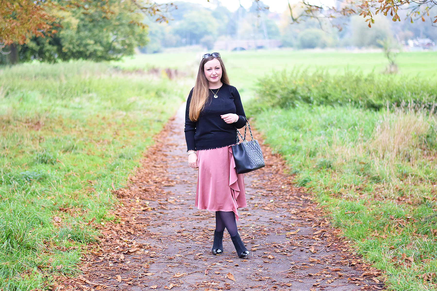 Pink skirt winter outfit clearance