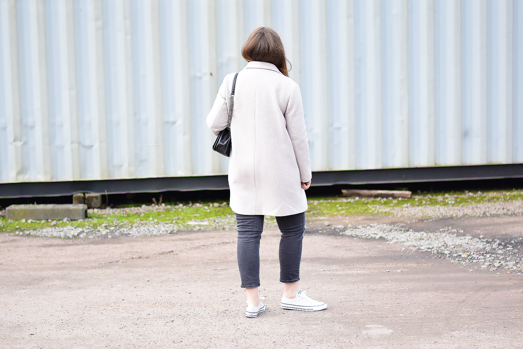 How to style a light grey coat