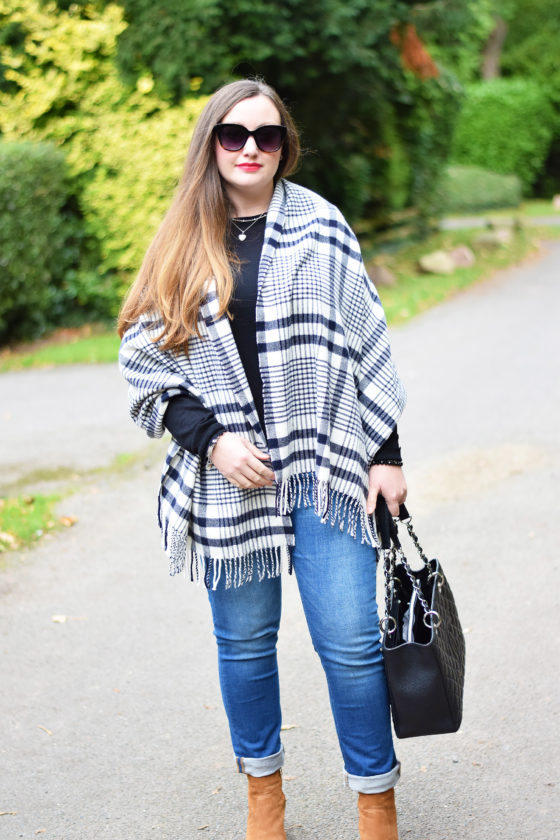 Checked Blanket Scarf Outfit – JacquardFlower