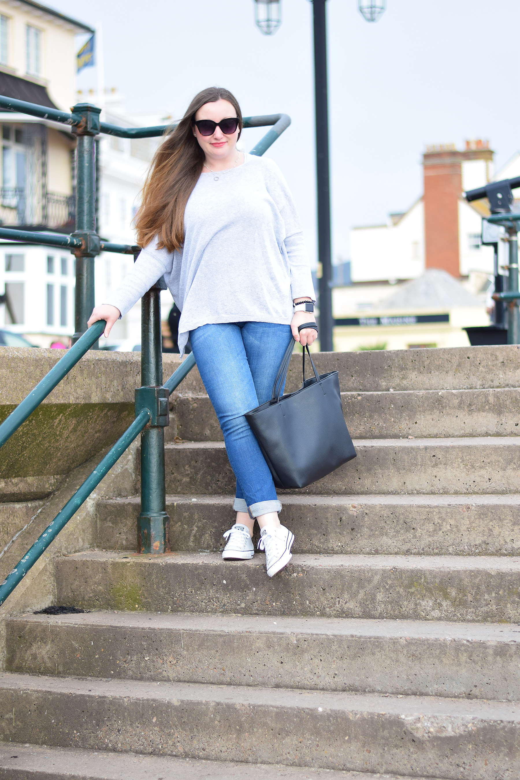 GREY OVERSIZED JUMPER AND BODEN JEANS