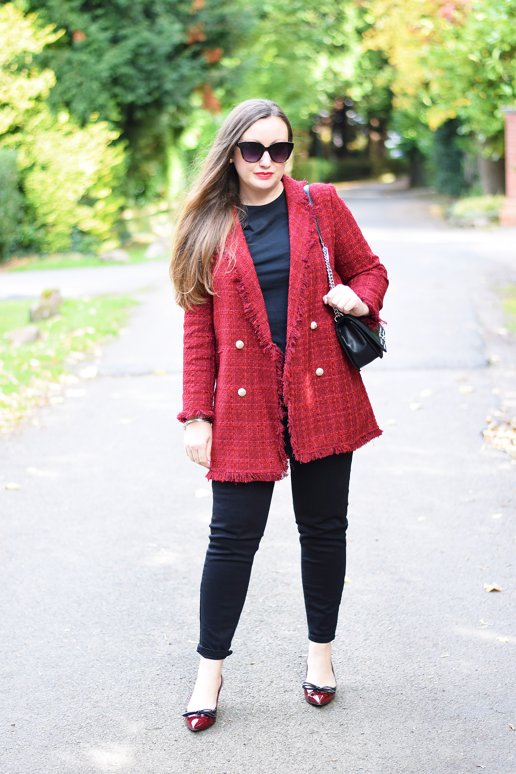 How to style a red blazer 2017