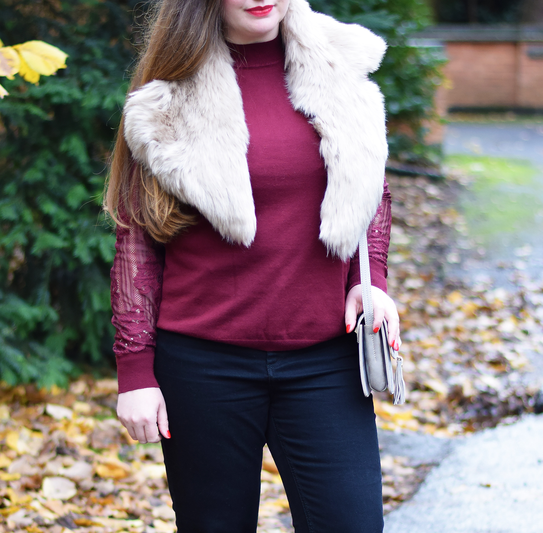 Festive daytime outfit ideas