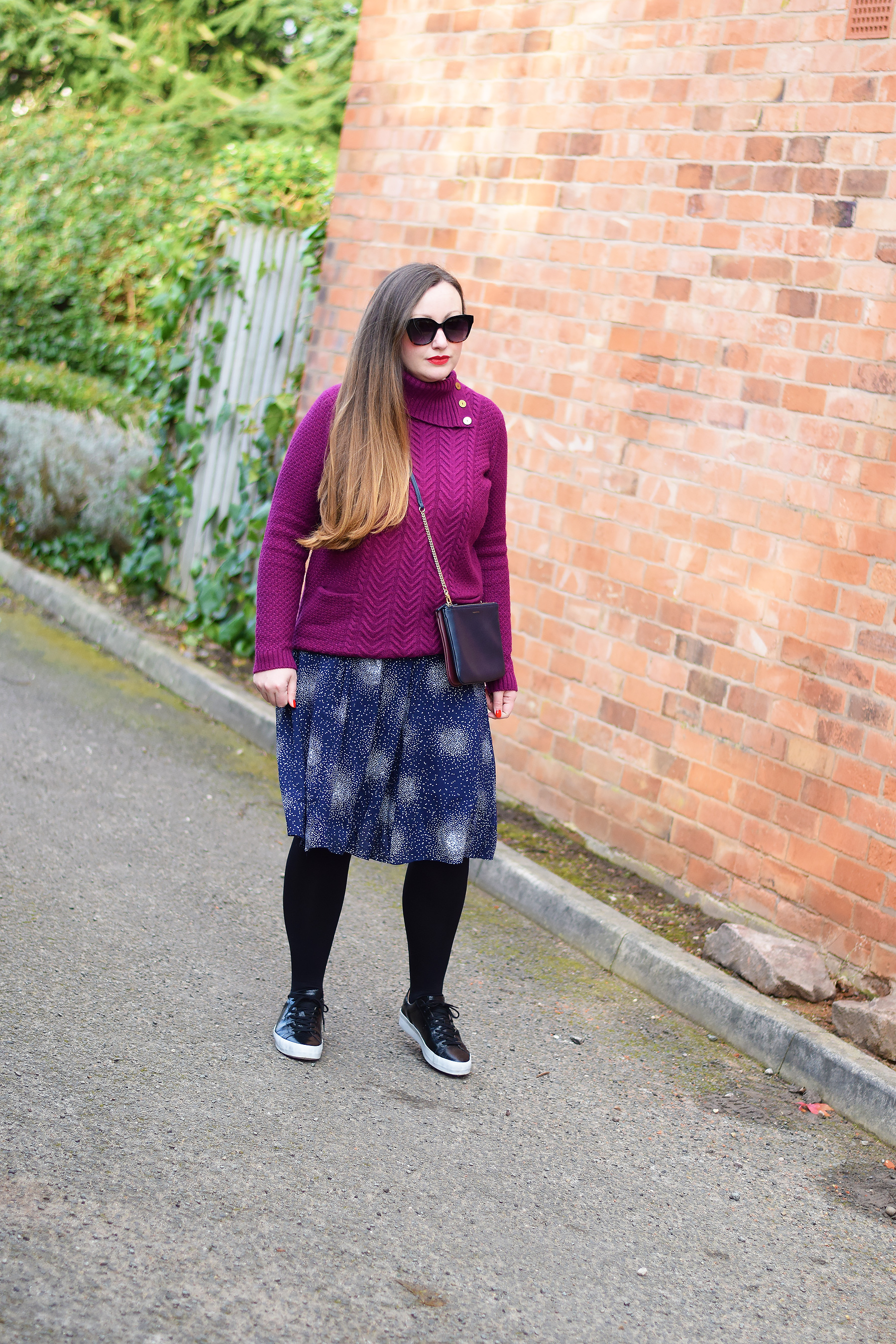 How to style a purple jumper