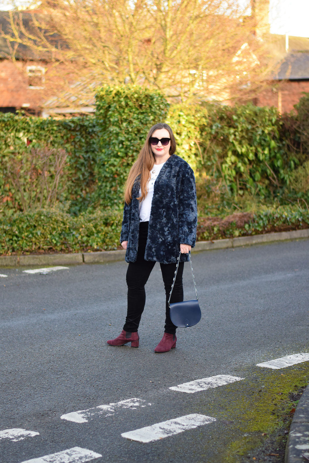 Gemma From Jacquard Flower Blog wearing boden velvet skinny jeans