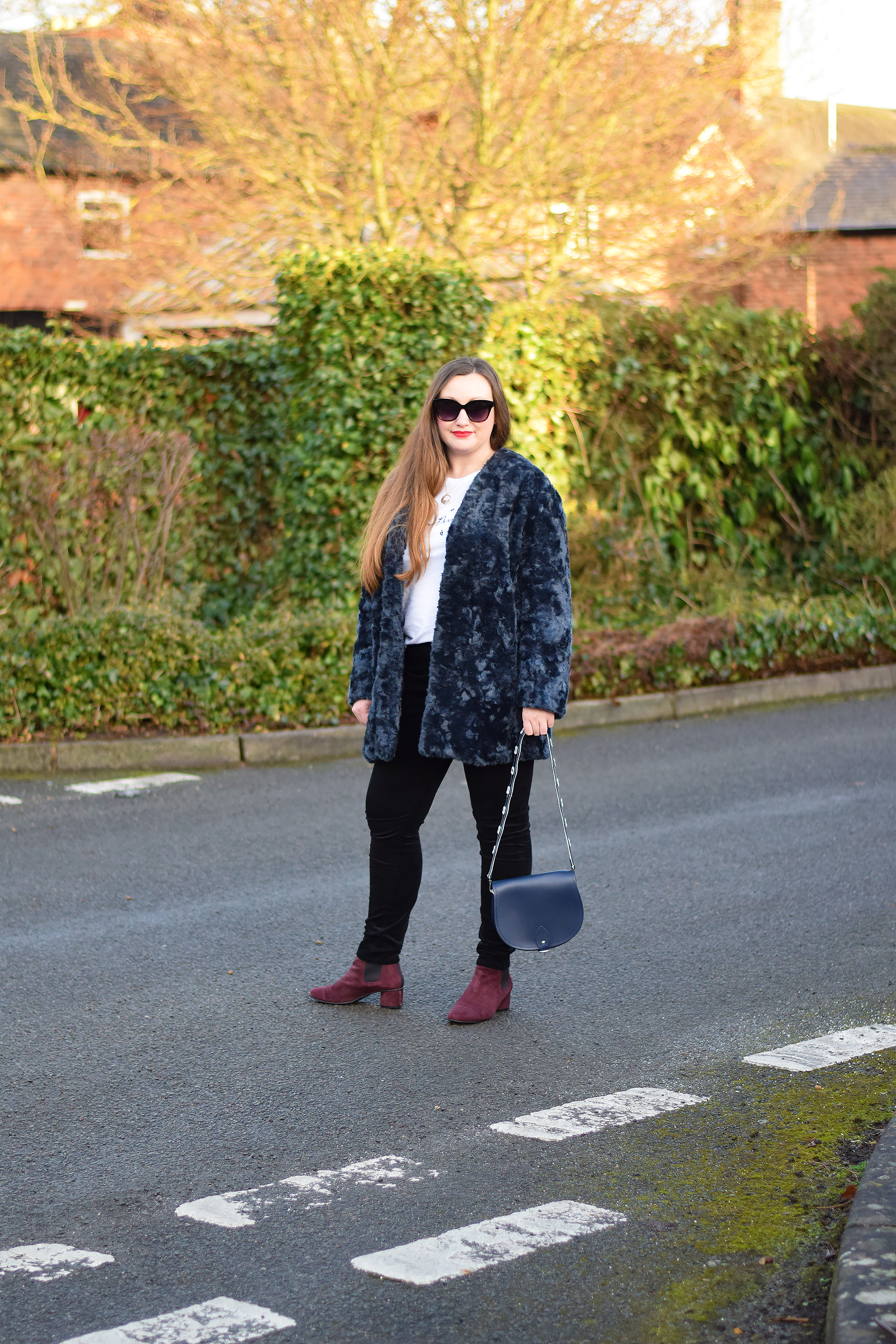 Black Velvet jeans Outfit - Gemma From Jacquard Flower Blog wearing boden velvet skinny jeans
