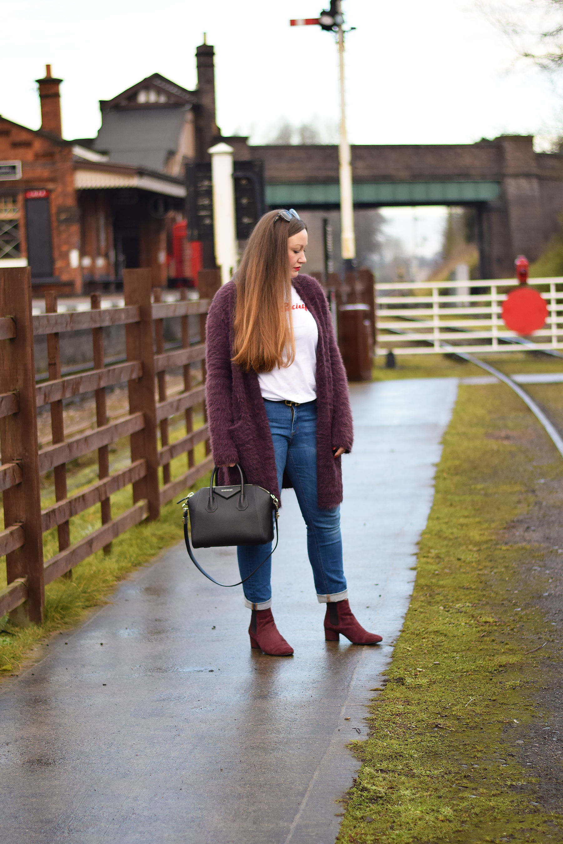 Gemma From jacquard Flower wearing burgundy fluffy cardigan outfit