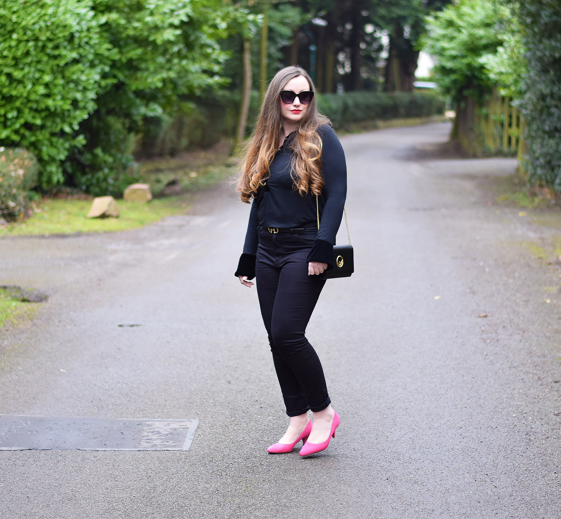 hot pink heels outfit