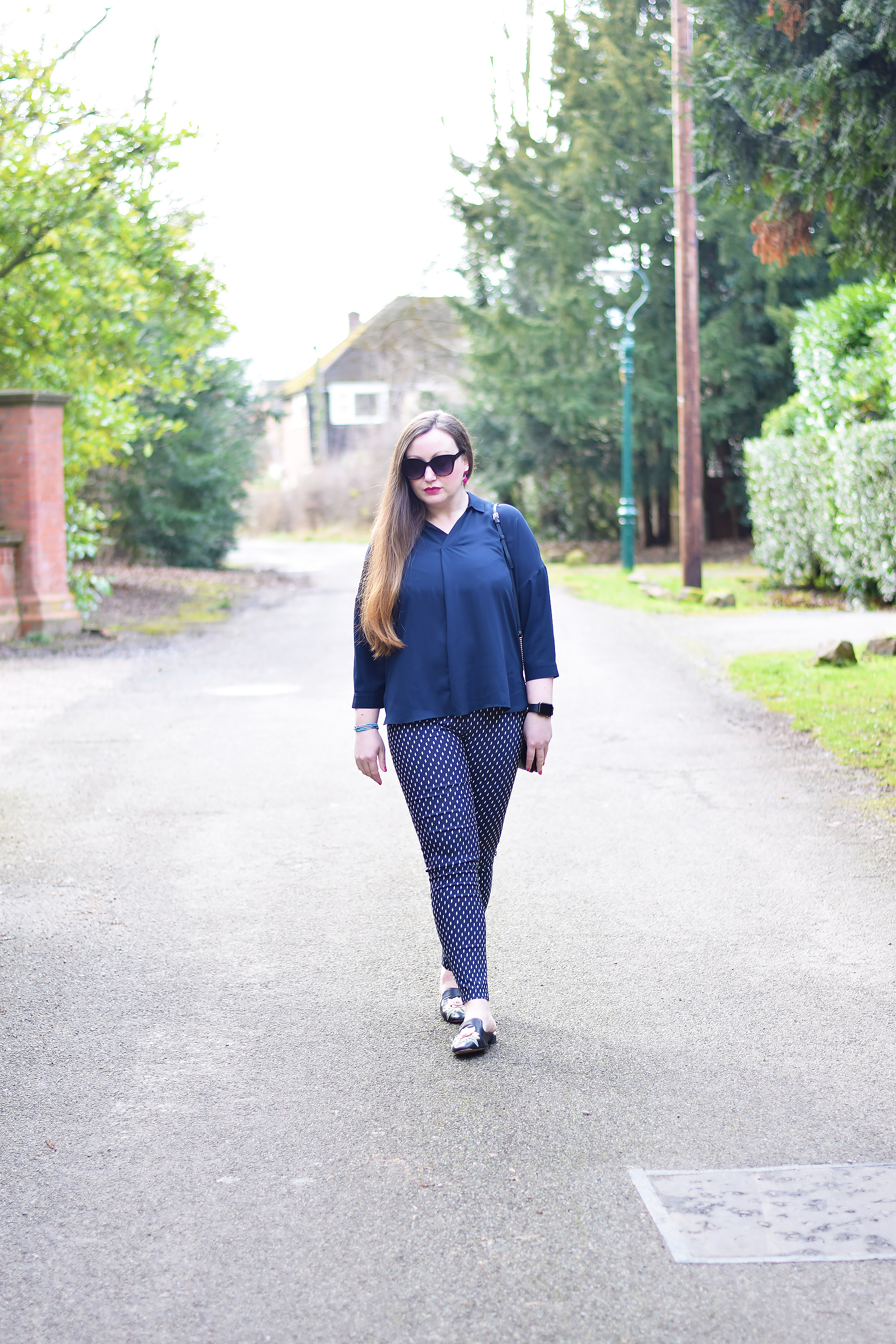 Blue and white polka dot sales pants outfit