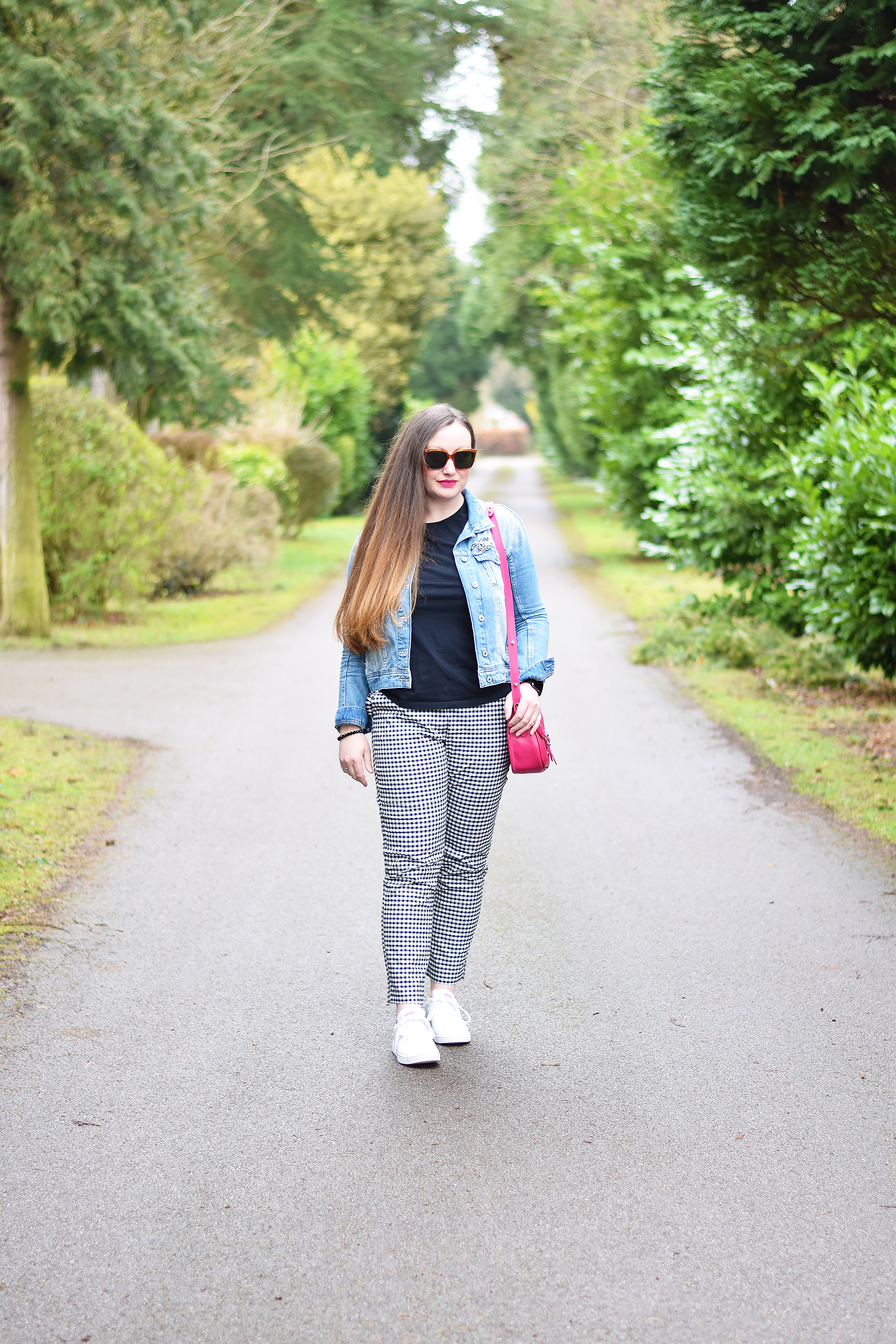 Bright Pink Saddle Bag Outfit – JacquardFlower