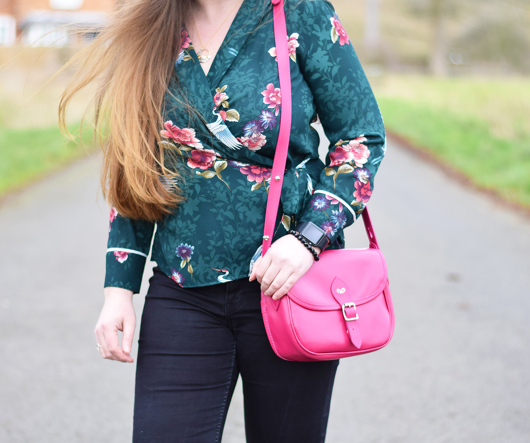 Bright Pink Saddle Bag Outfit – JacquardFlower