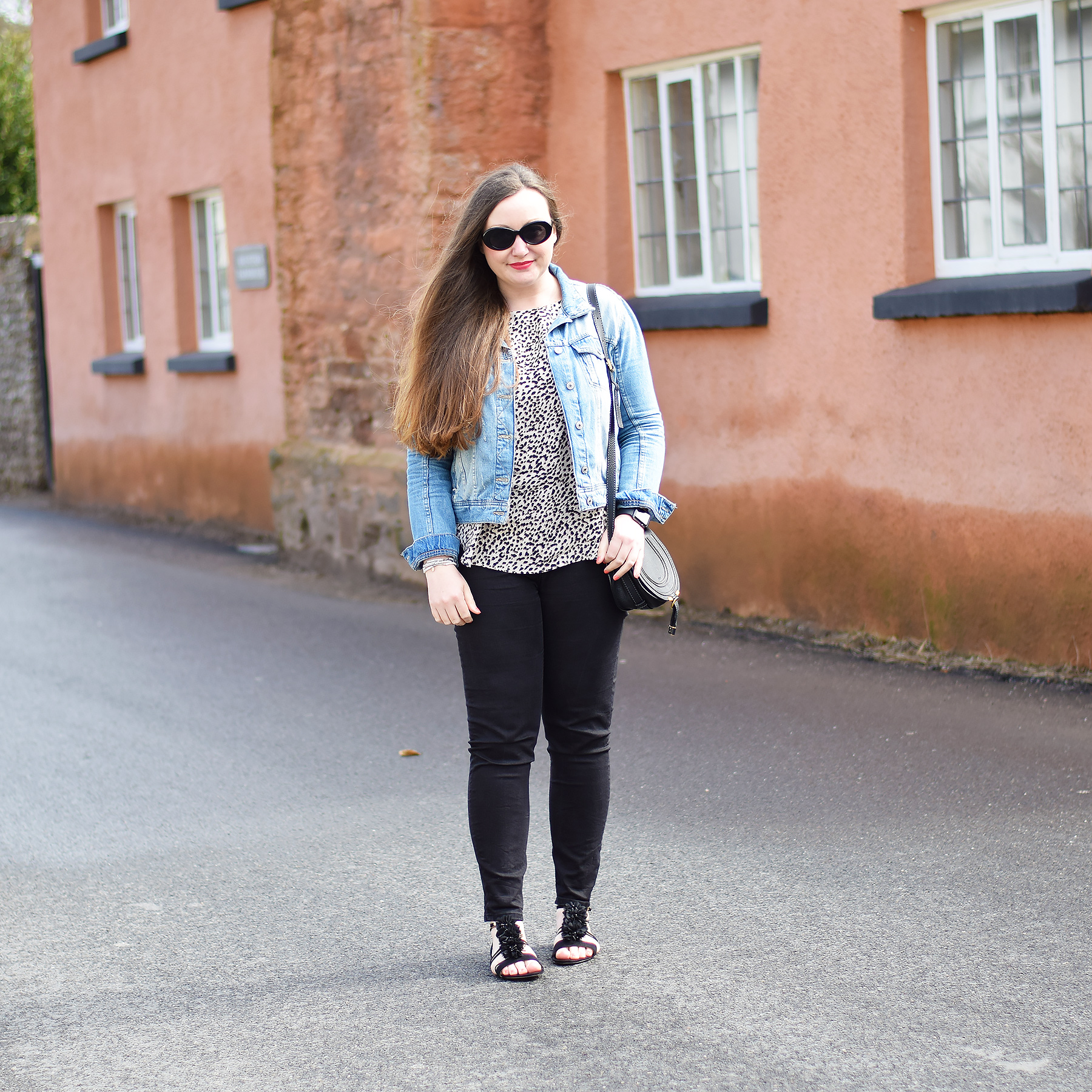 leopard sandals outfits