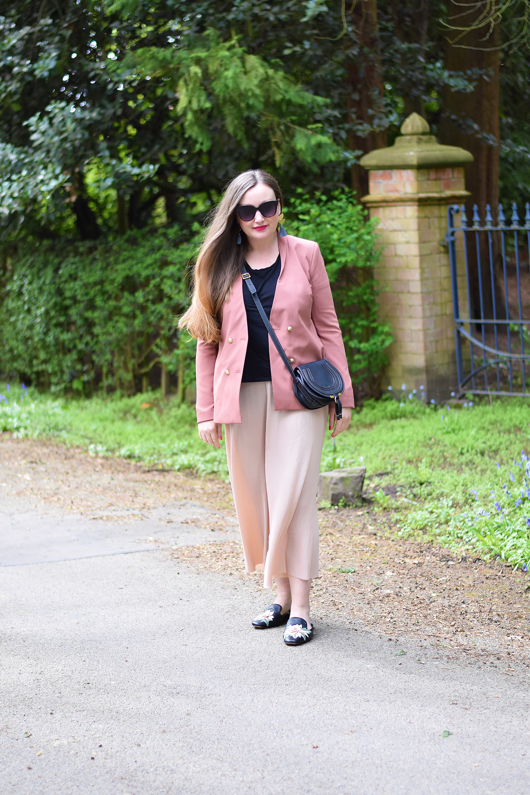 ZARA PLEATED TROUSERS OUTFIT DUSTY PINK