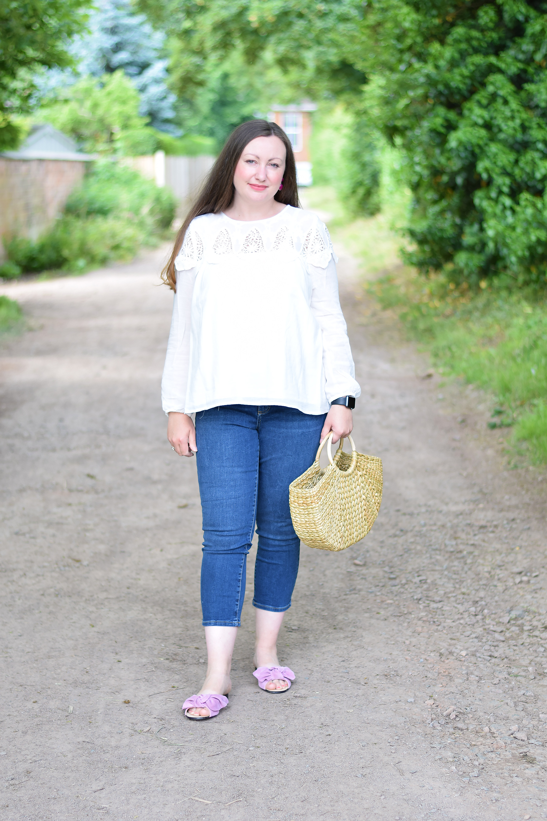 White stuff smock top and jeans with pink sandals