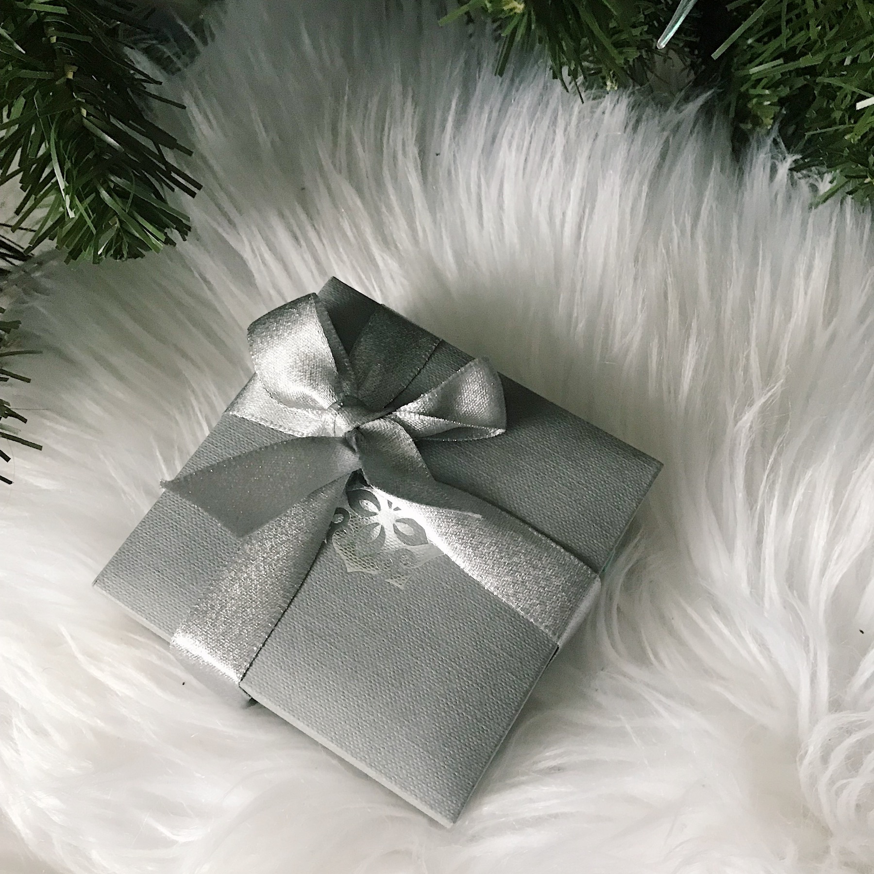 Dower And Hall Christmas Wrapping 2018