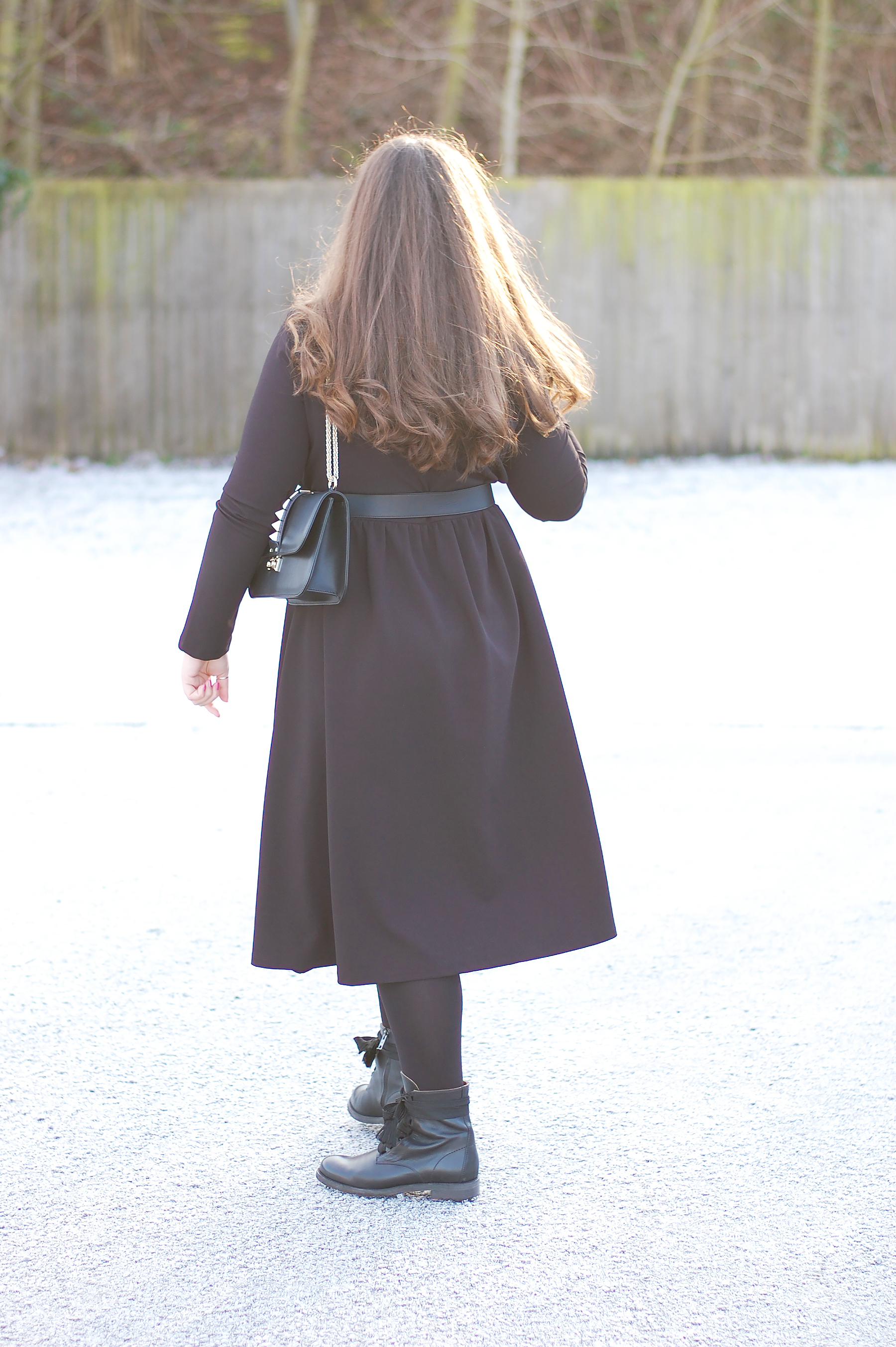 Zara Black Trapeze Midi Dress Outfit