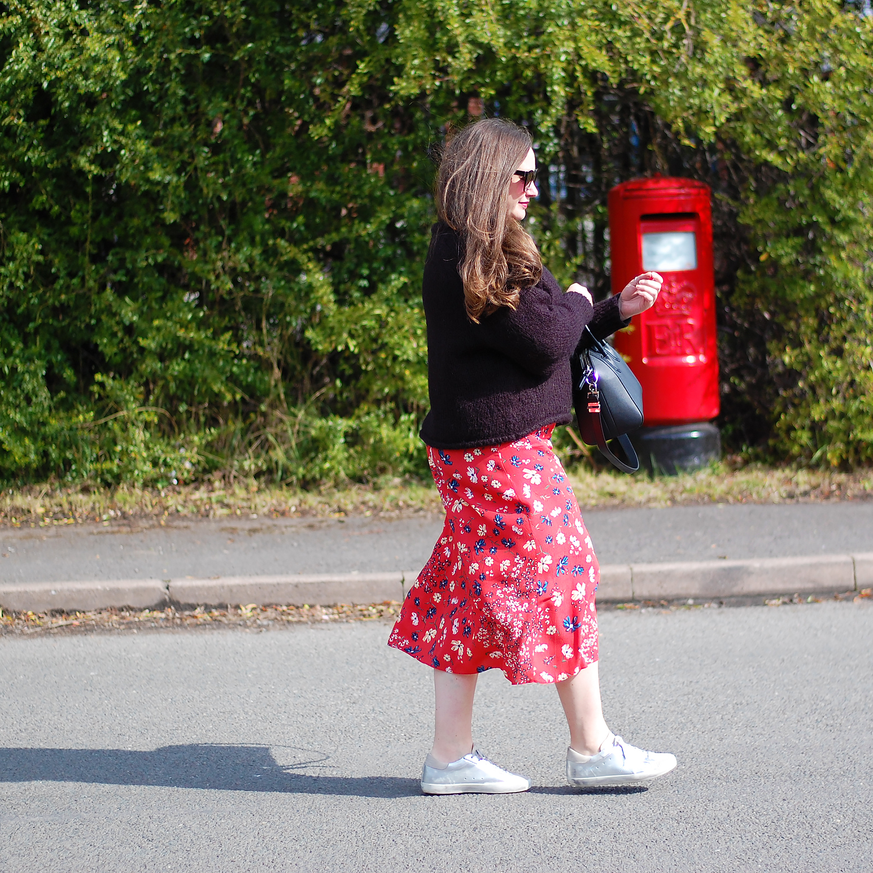 Casual way to wear a red floral midi skirt