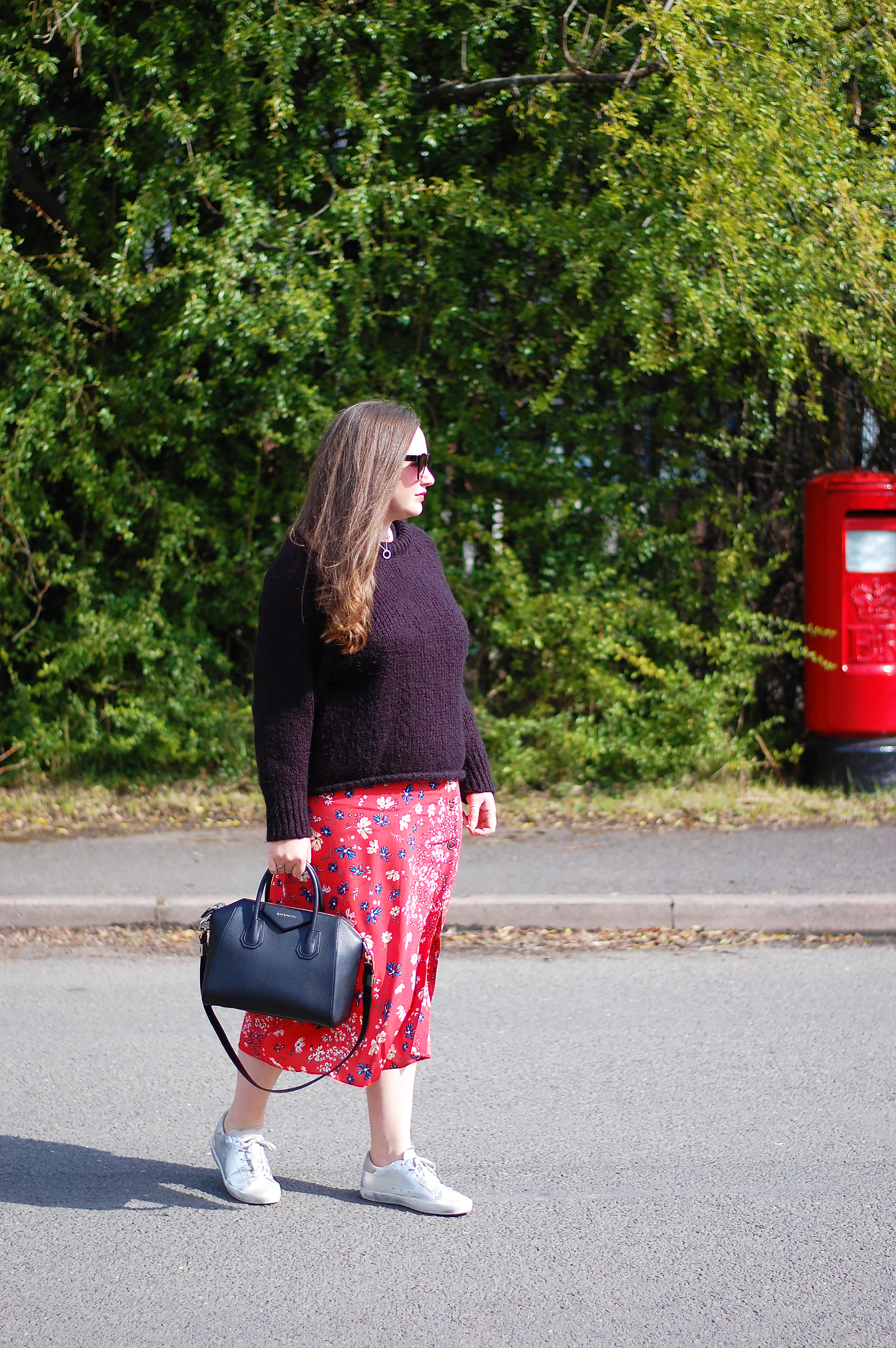 UK Fashion trends Floral Midi Skirt Outfit