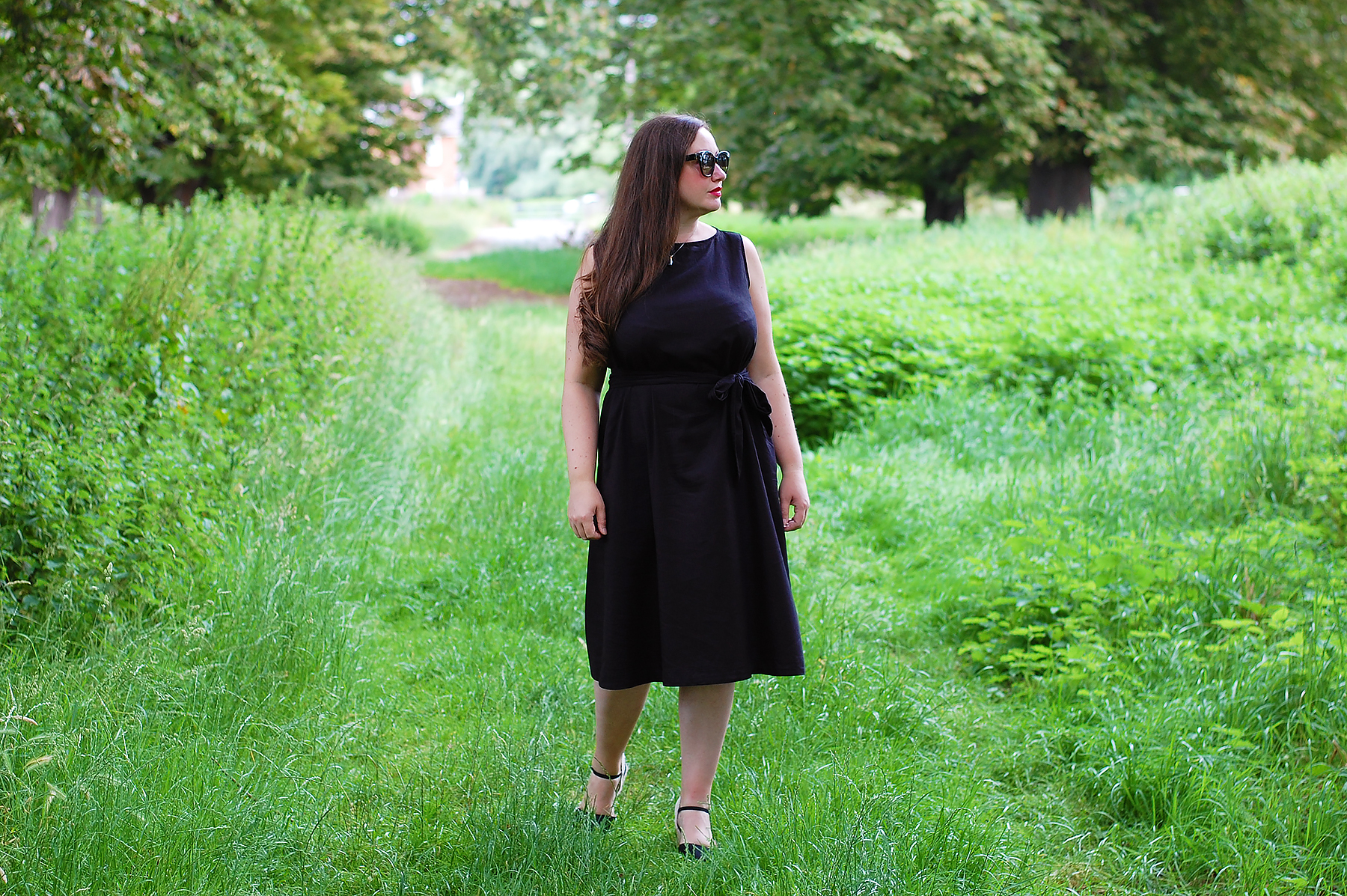 Gemma From Jacquard Flower Blog Wearing back midi dress and Azendi Jewellery