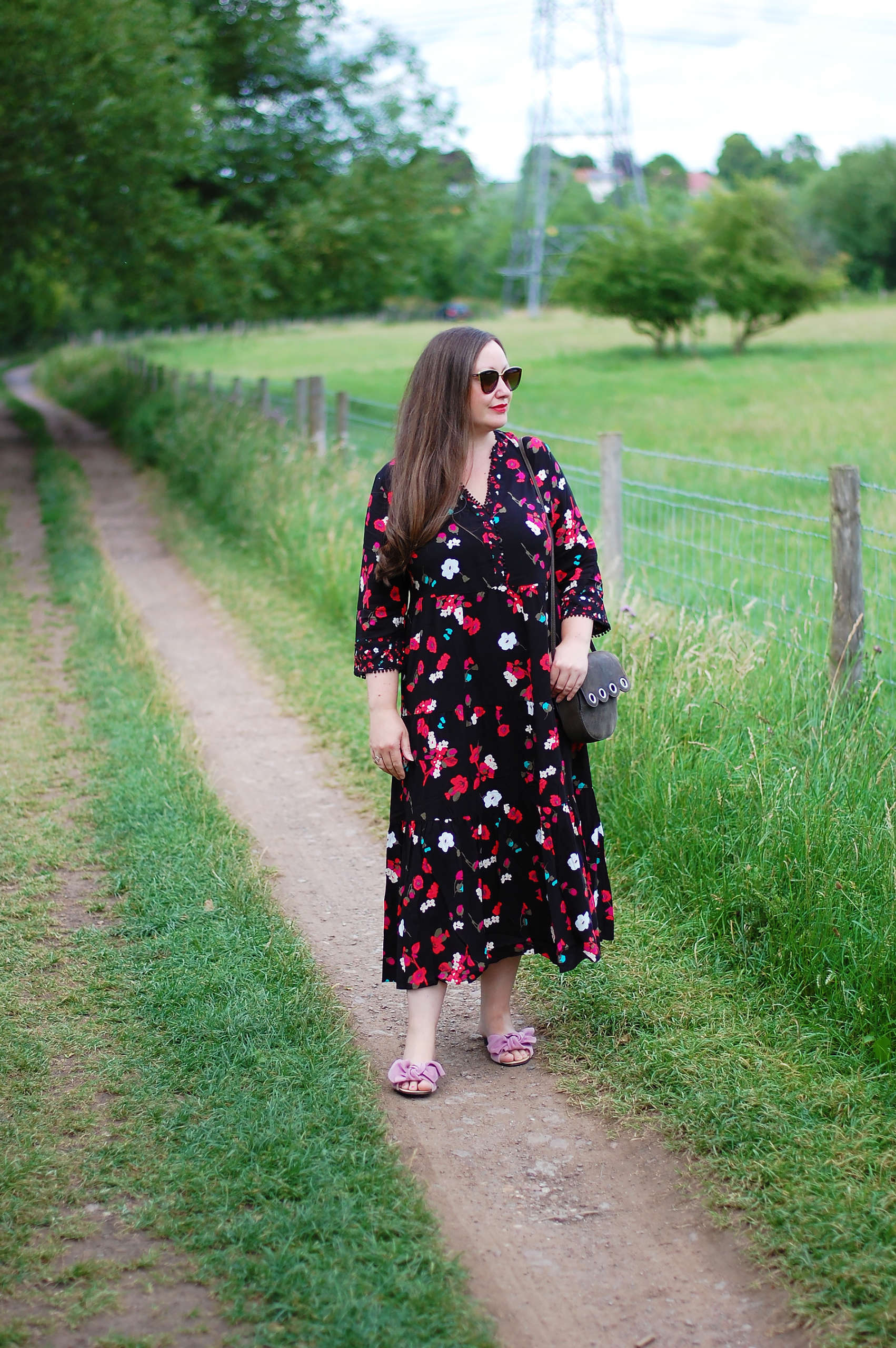 black floral maxi dress outfit