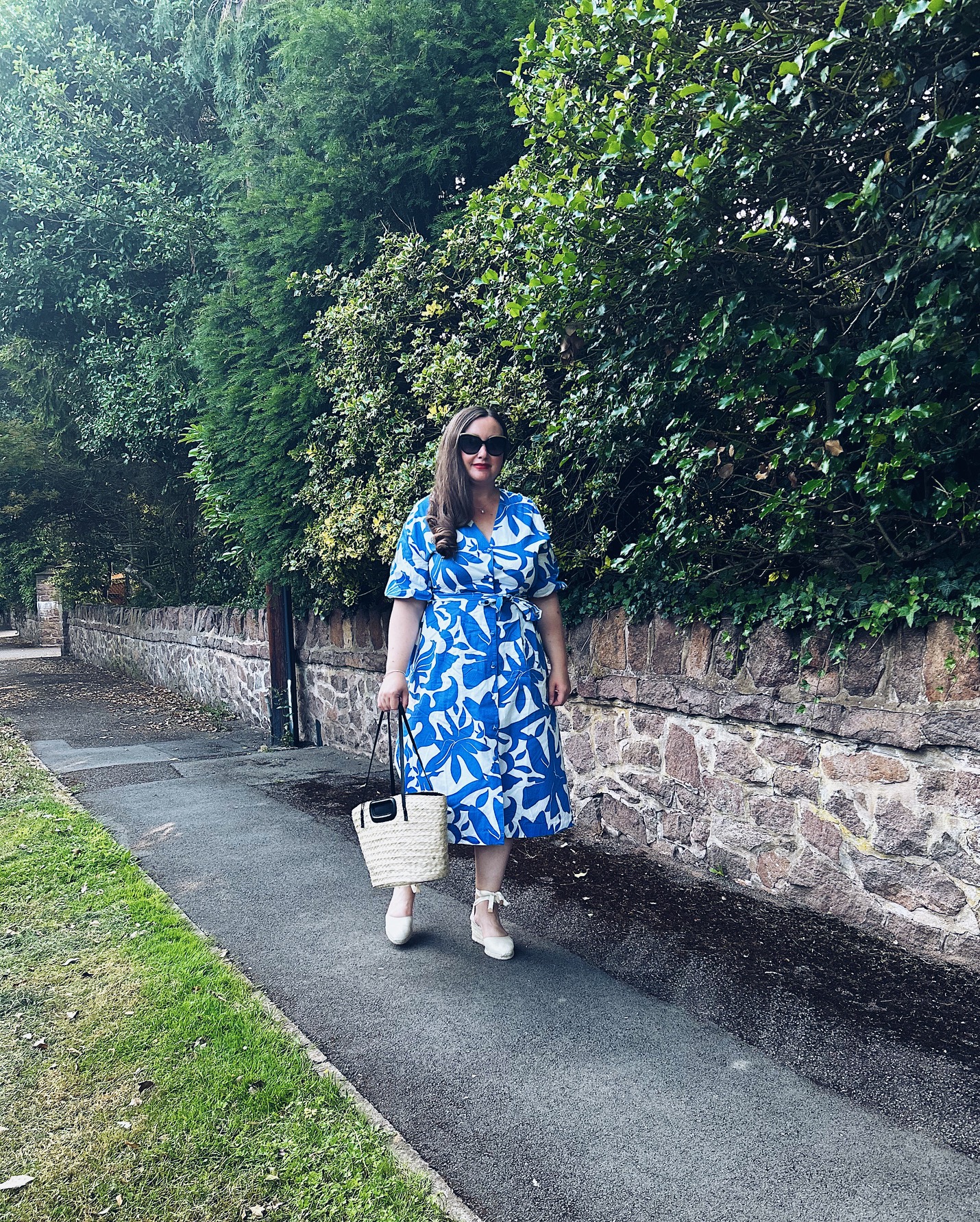 How to style a blue and white midi dress