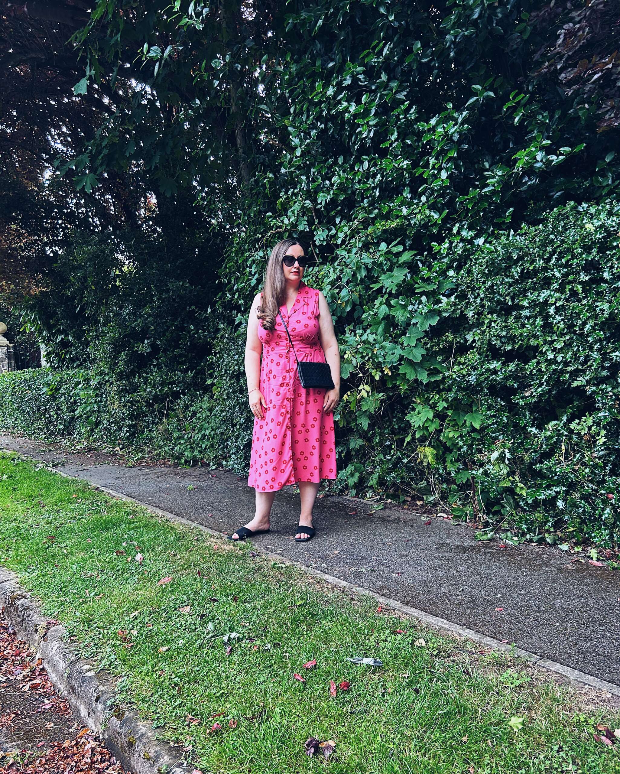 Joanie Maryann Pink Floral Print Sleeveless Midi Dress Review