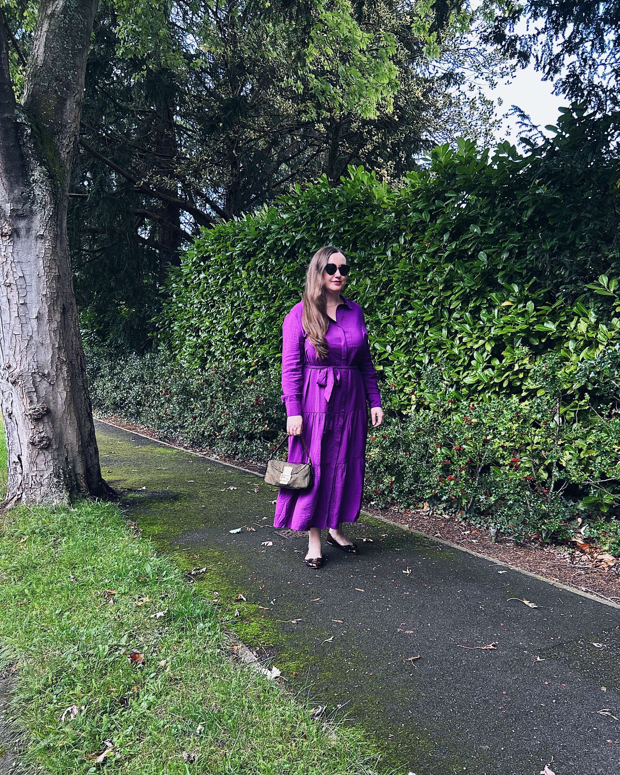 How to style a purple shirt dress