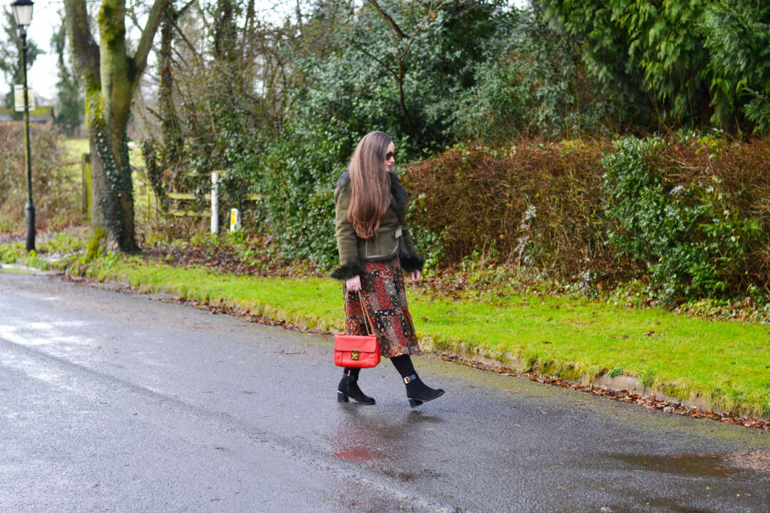 boho romantic outfit idea for valentines day