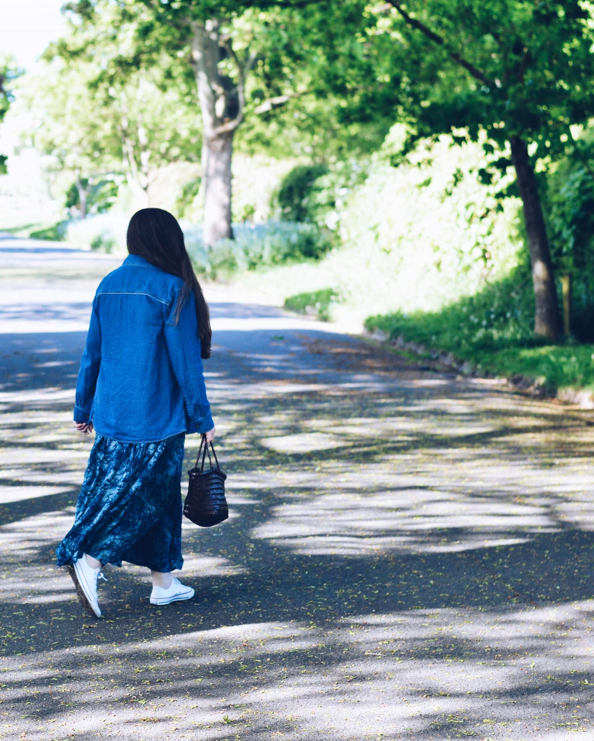 Blue Crush: Styling Blue Tones For The Spring Season - Saint + Sofia Eliza Skirt