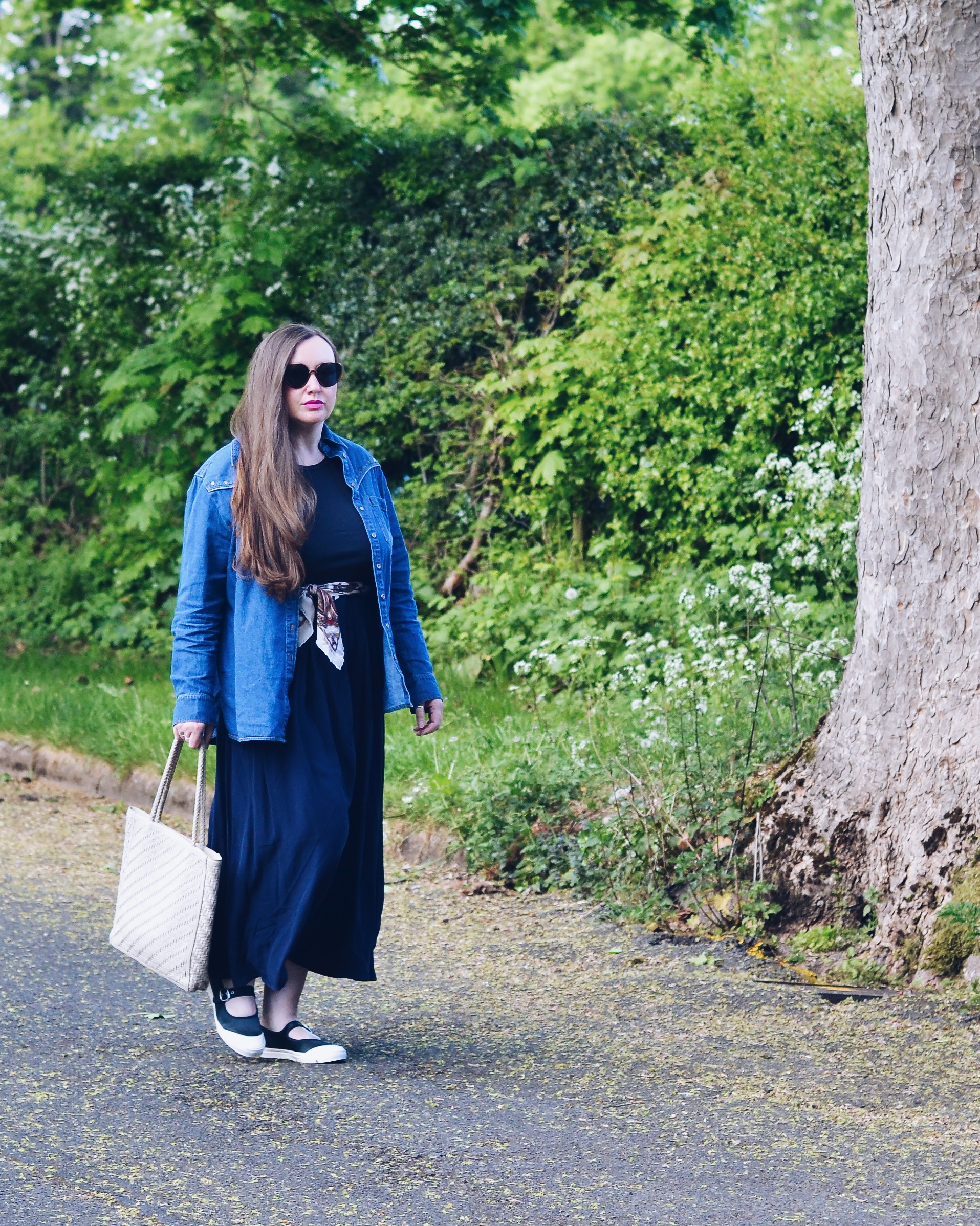 Saint + Sofia Renee Contrast Dress Outfit