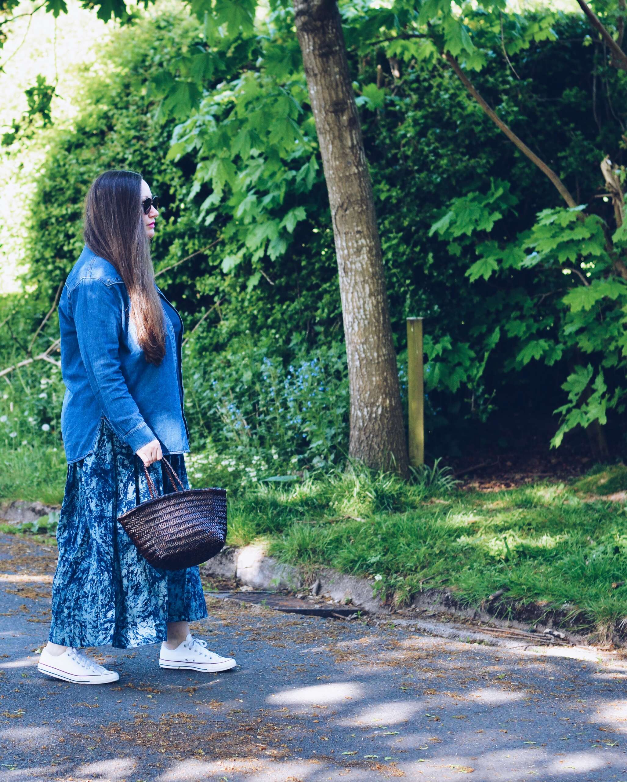 How to wear a marble print outfit