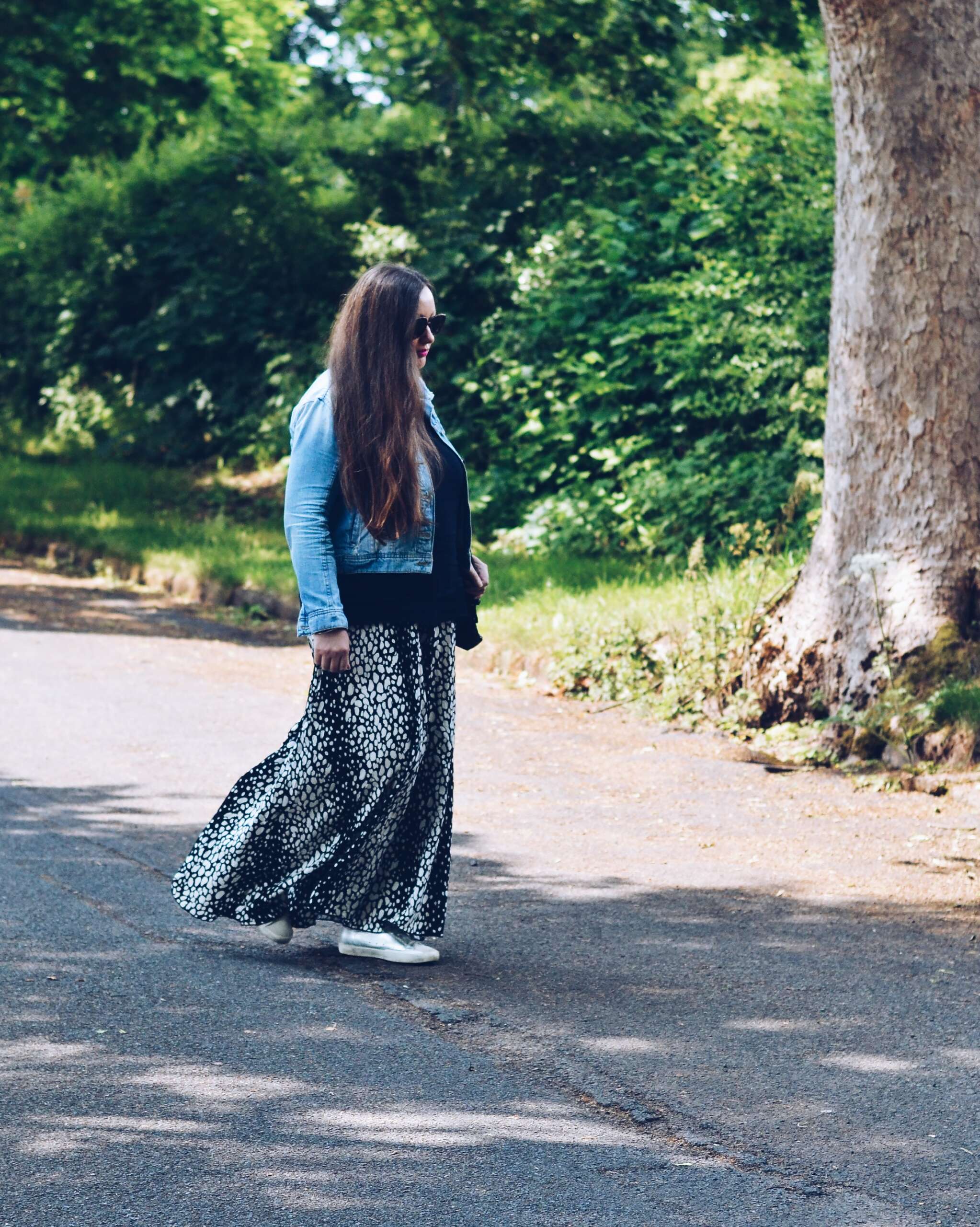 How to style flowing trousers in spring and summer